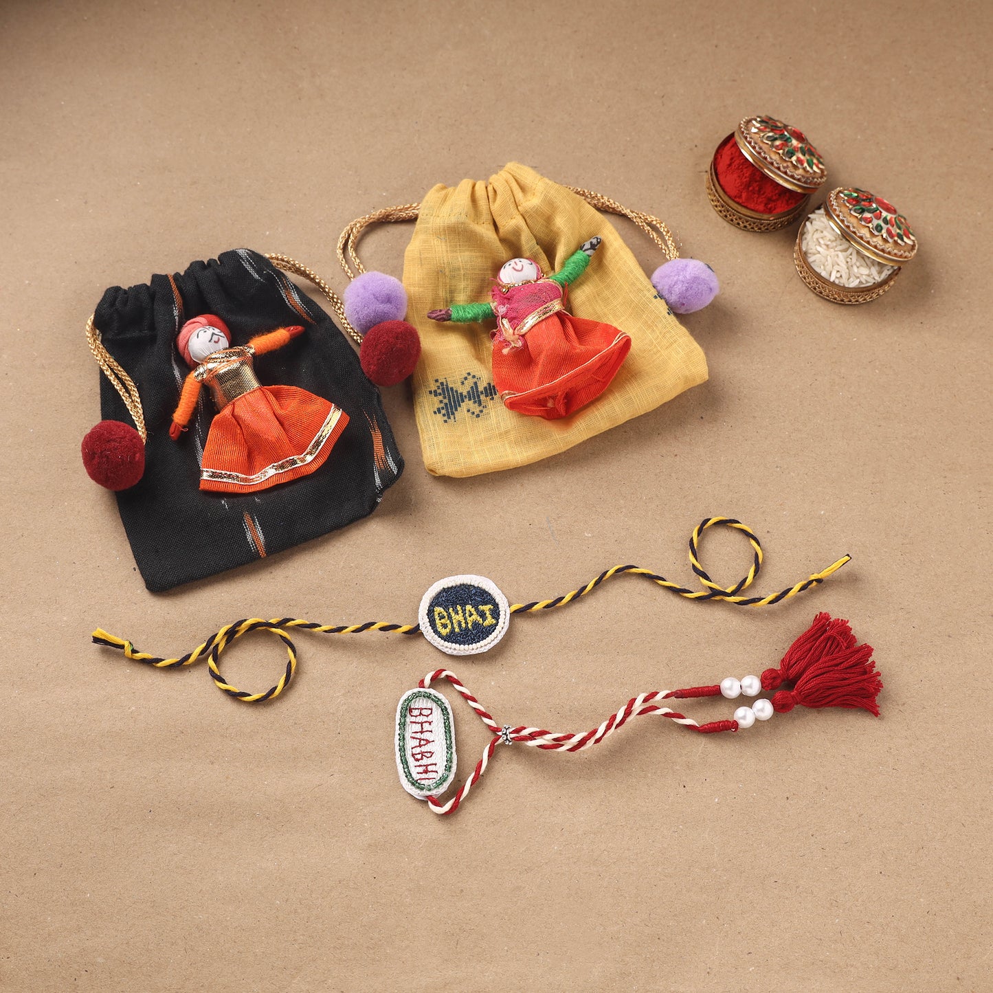 Hand Embroidered Thread Work Bhaiya Bhabhi Rakhi Set 35