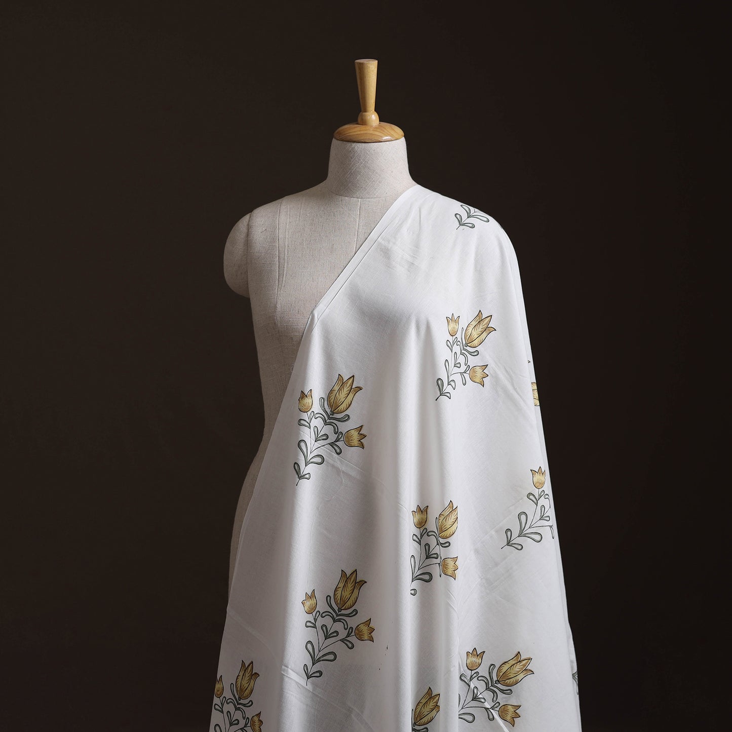 Sanganeri Hand Block Mughal Butta Print Pure Cotton Fabric 21