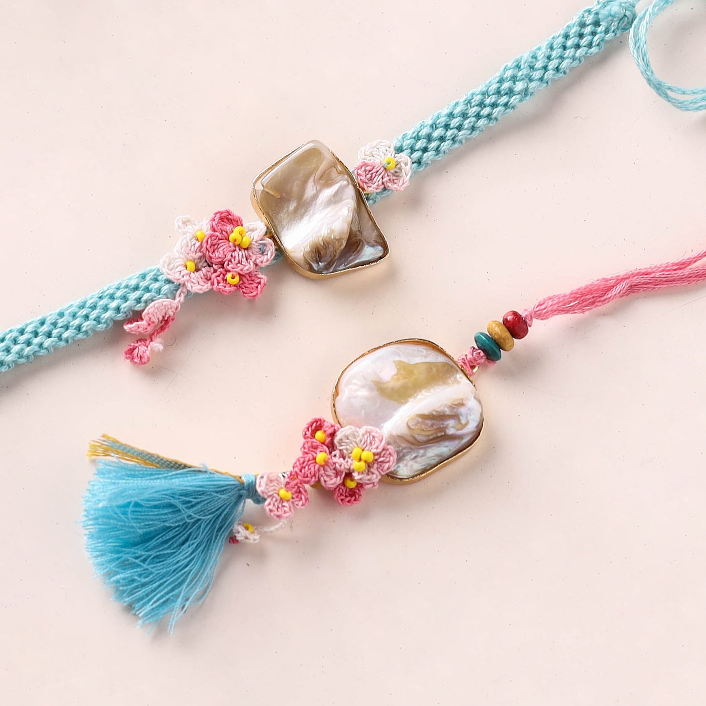Handmade Crochet Mother of Pearl Shell Rakhi with Lumba Set 01