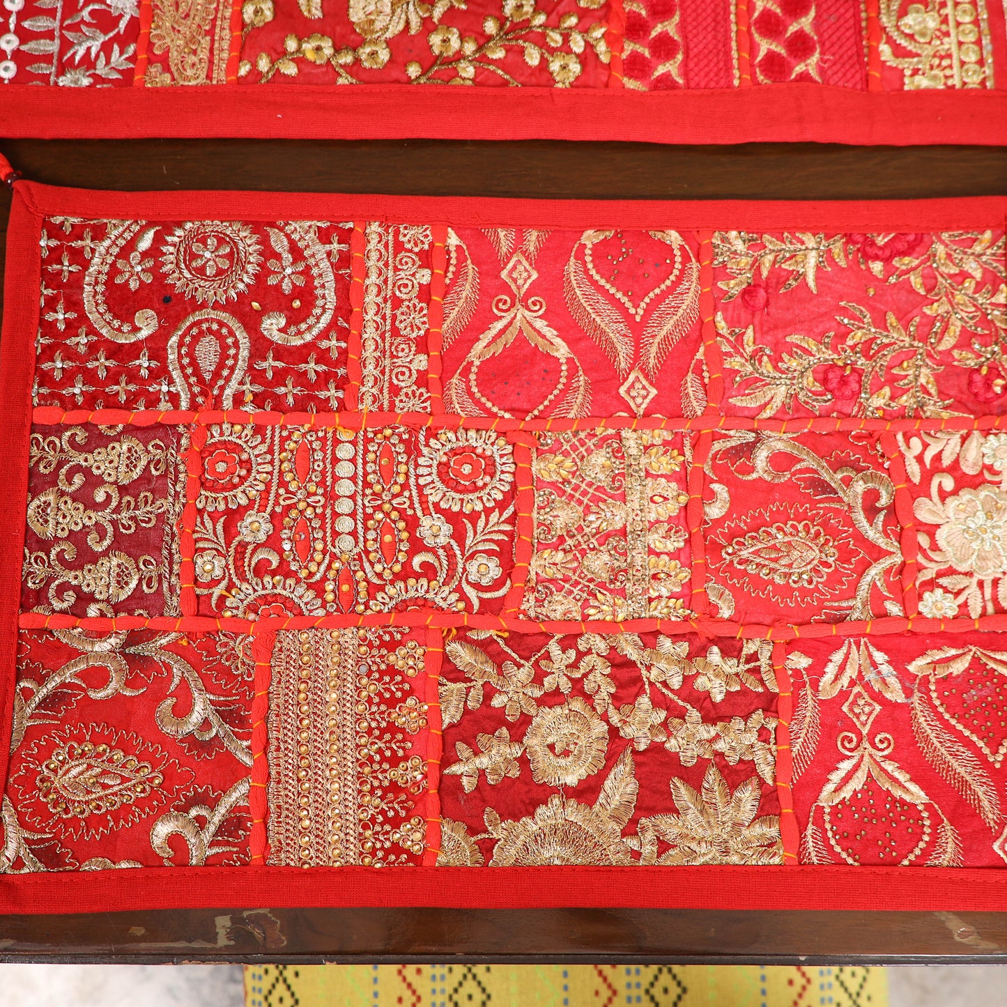 Khambadiya Patchwork Table Runner Set (Set of 7) 03