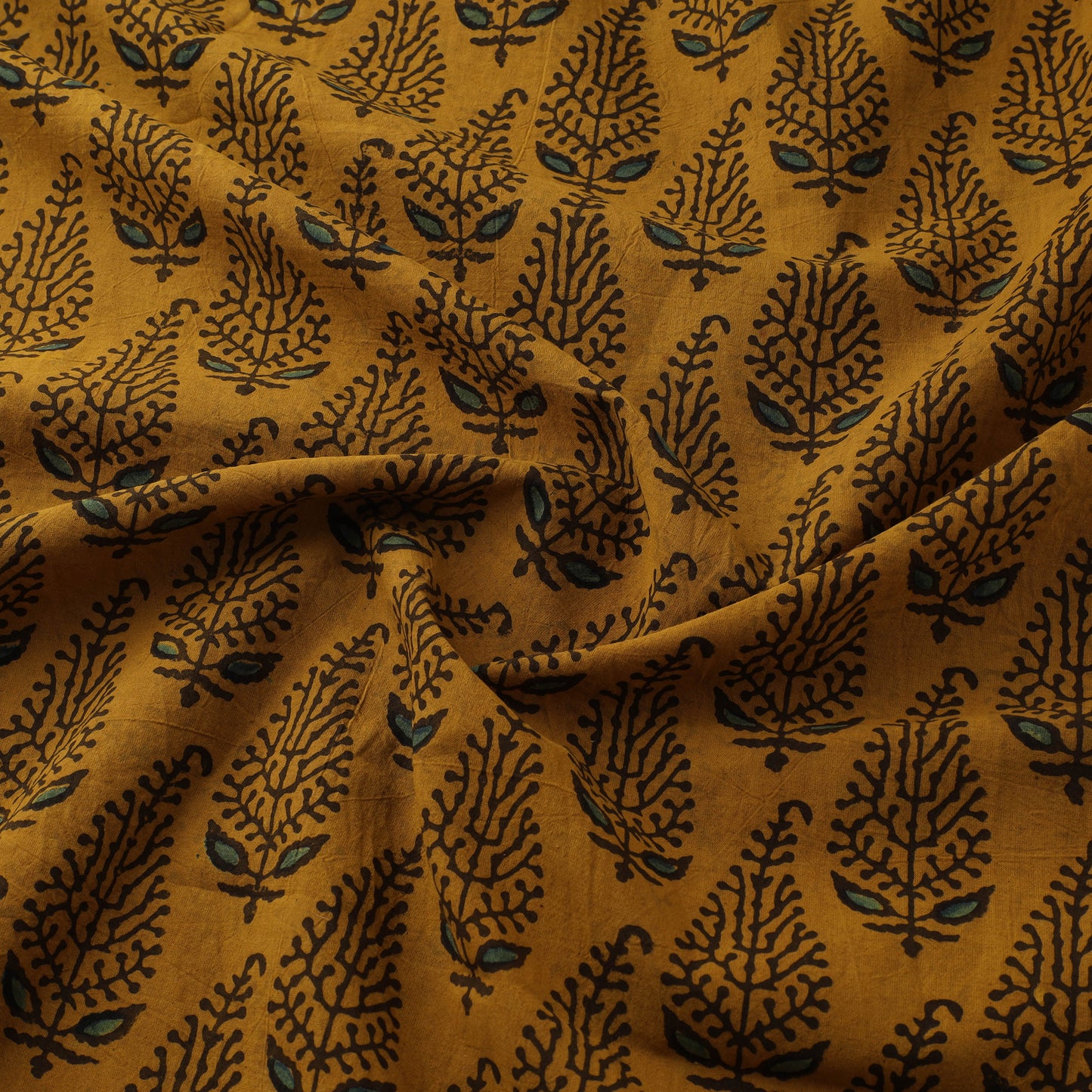 Kutch Hand Block Ajrakh Print Natural Dyed Cotton Fabric 03