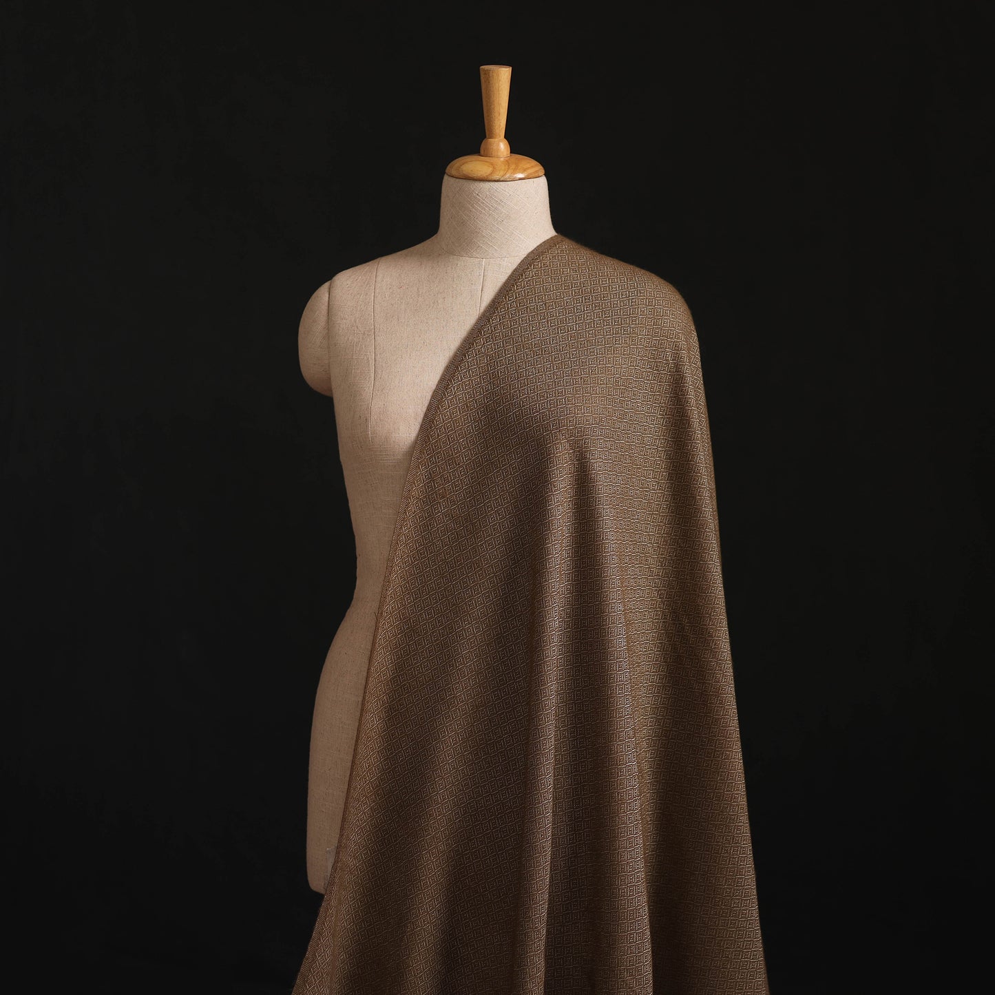 Acrylic Fine Wool Fabric (Width - 42 in) 76 2026/042-1 76