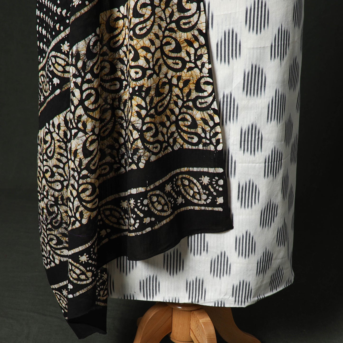 Pochampally Ikat Weave Cotton 2pc Unstitched Dress Material Kurta Set with Jewellery 26