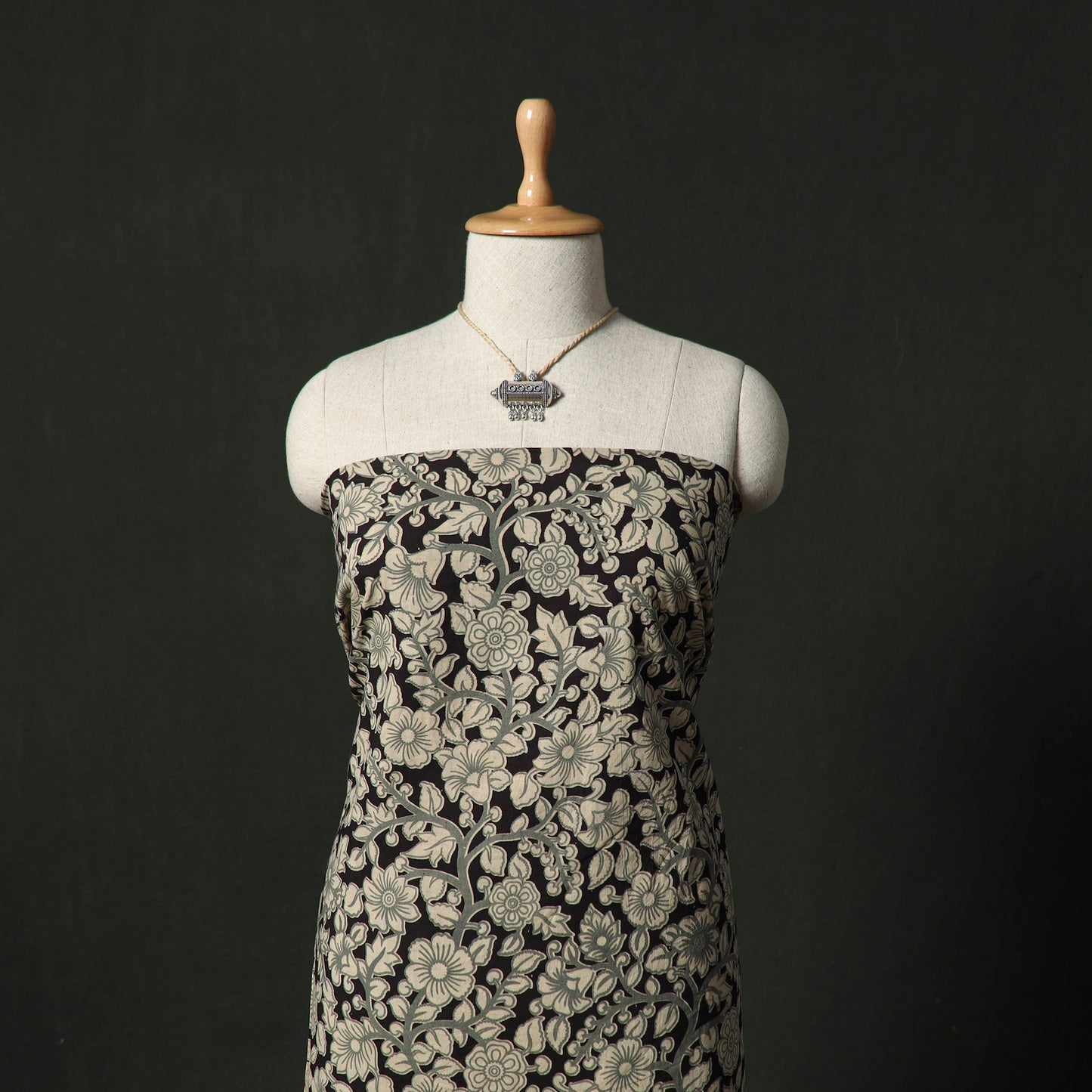Kalamkari Printed Cotton 2pc Unstitched Dress Material Kurta Set with Jewellery 28
