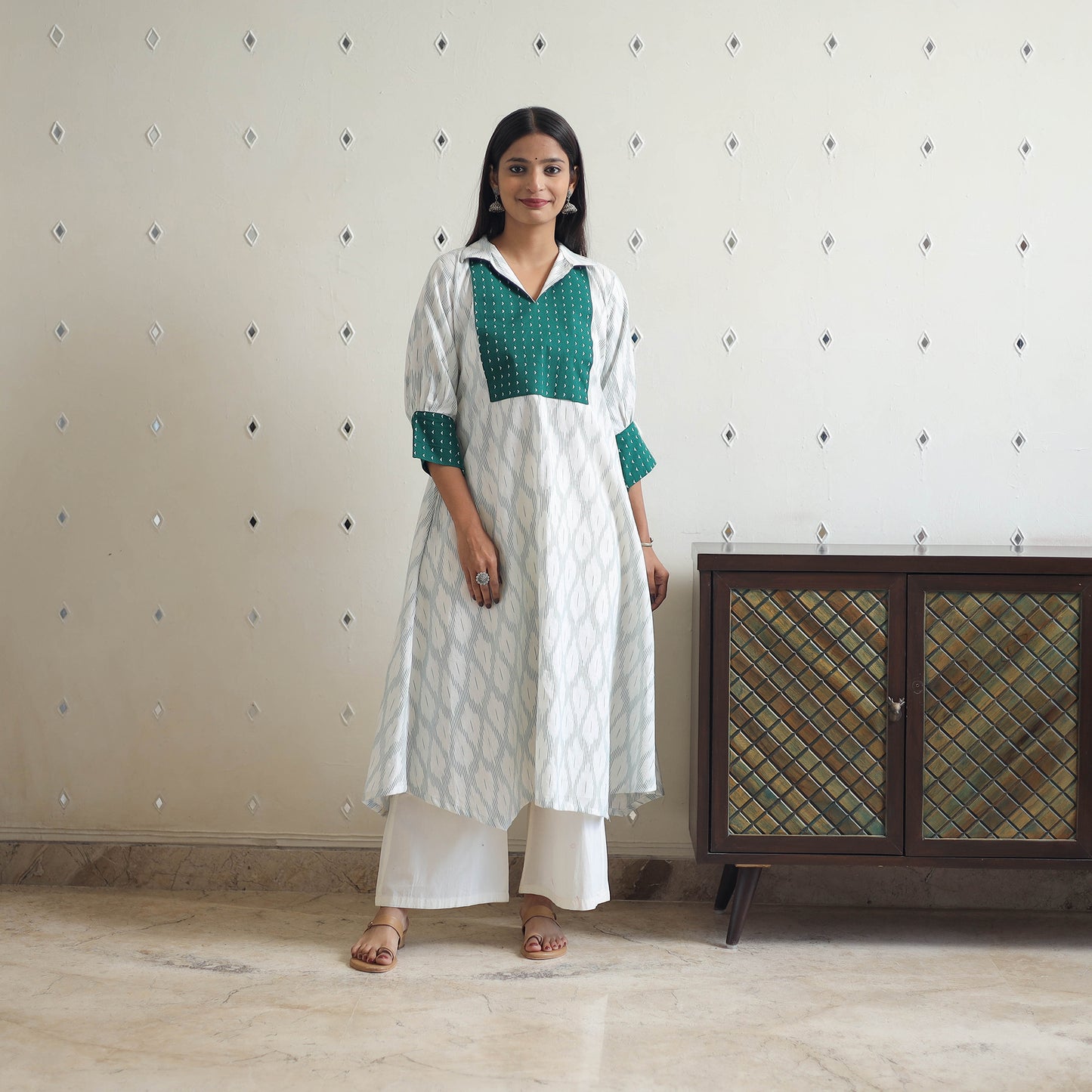 White Cotton Pochampally Ikat Kurta 01