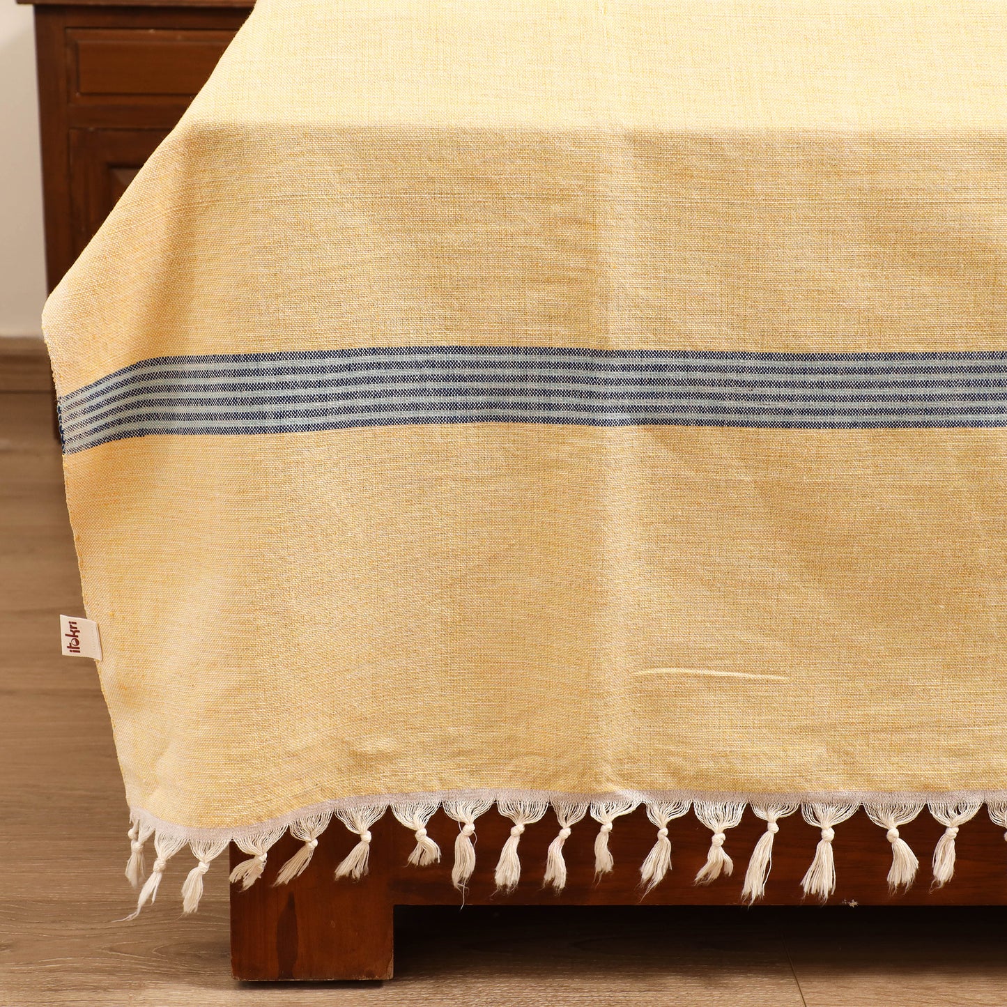 Handloom Cotton Double Bedsheet (108 x 90 in) 09