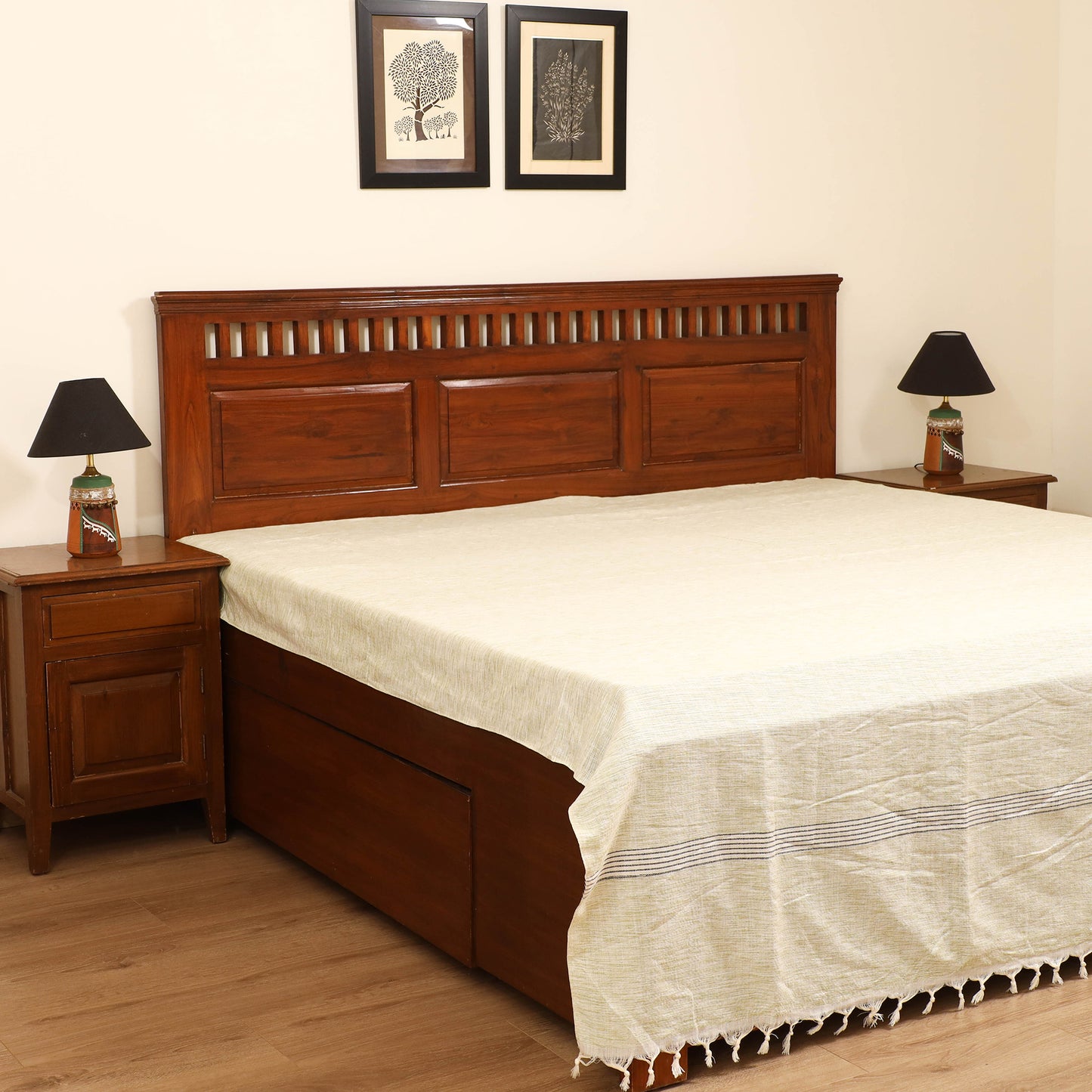 Handloom Cotton Double Bedsheet (108 x 90 in) 42