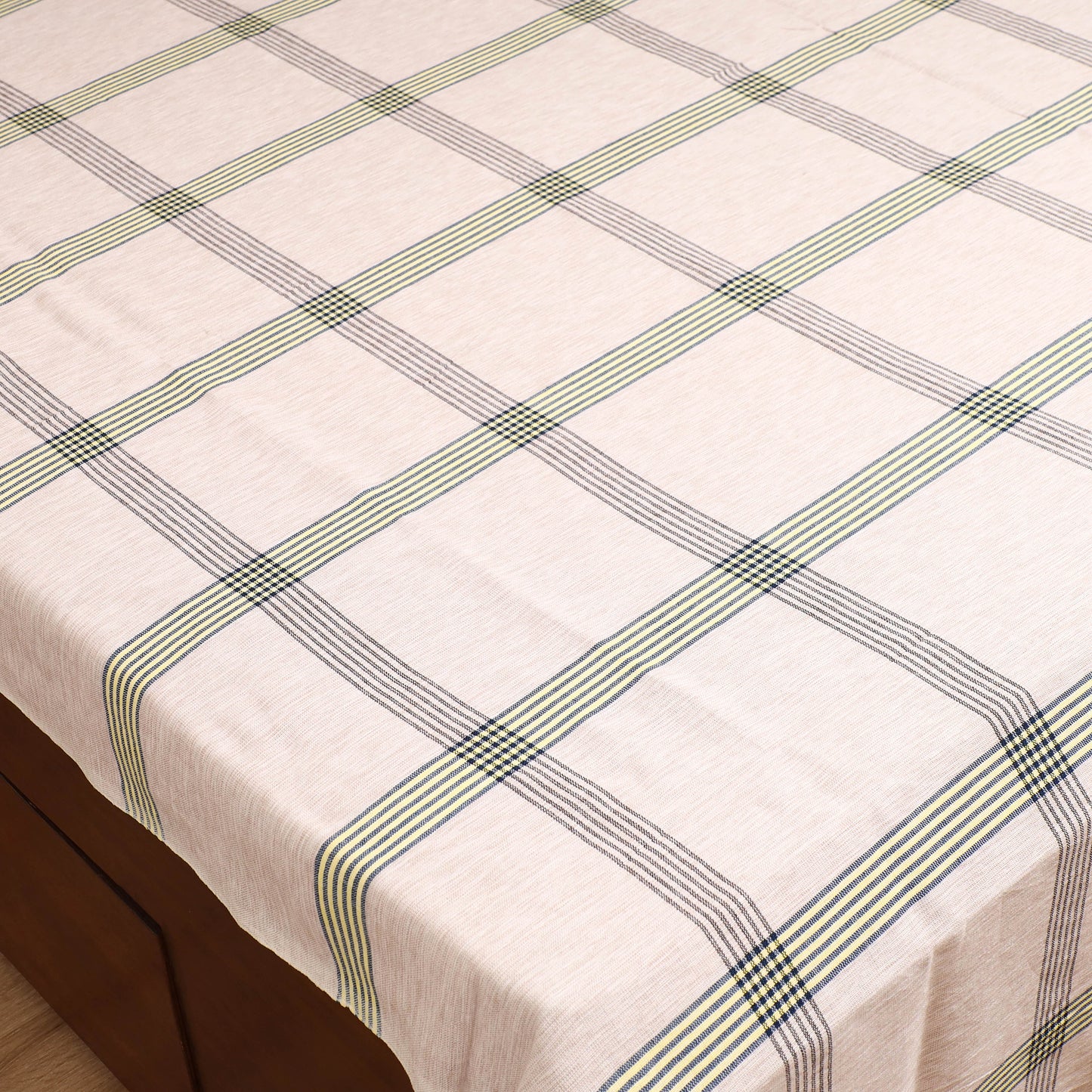 Handloom Cotton Double Bedsheet (108 x 90 in) 60