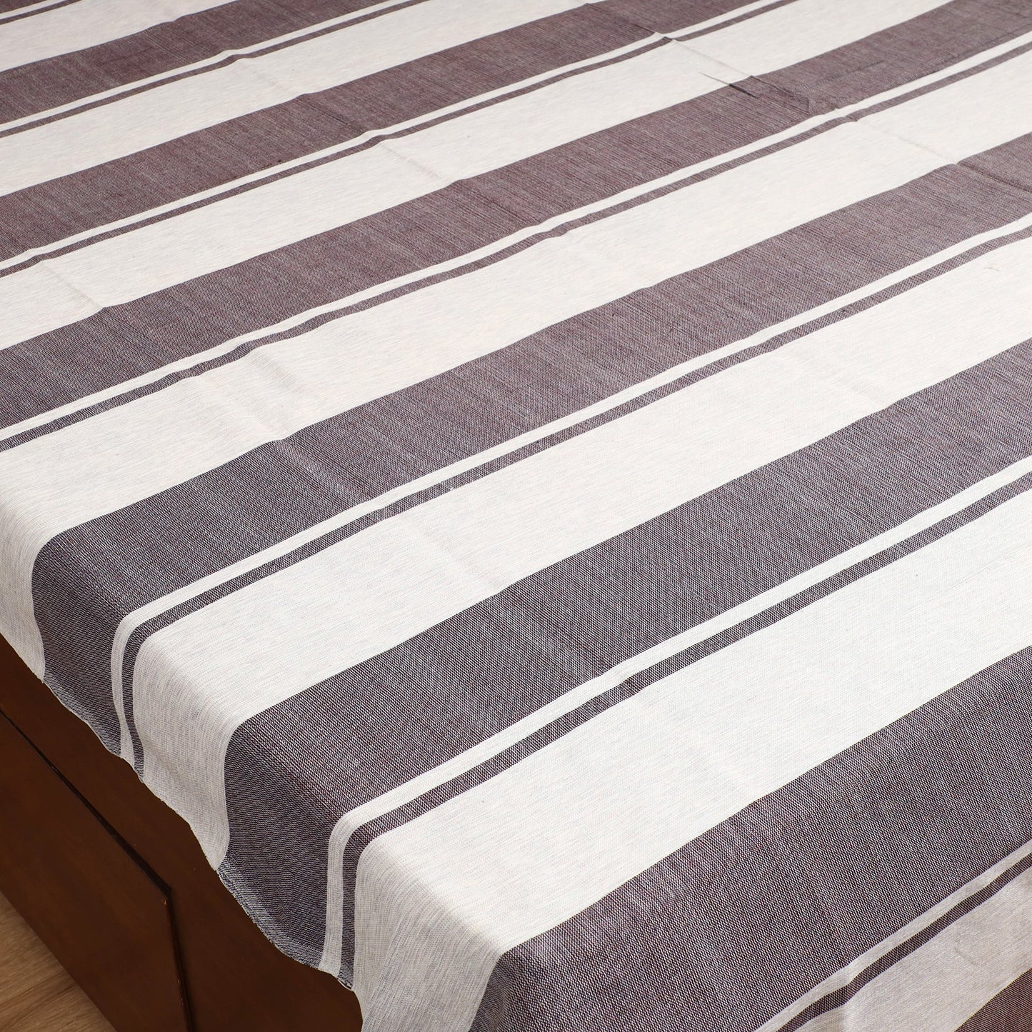 Handloom Cotton Double Bedsheet (108 x 90 in) 70