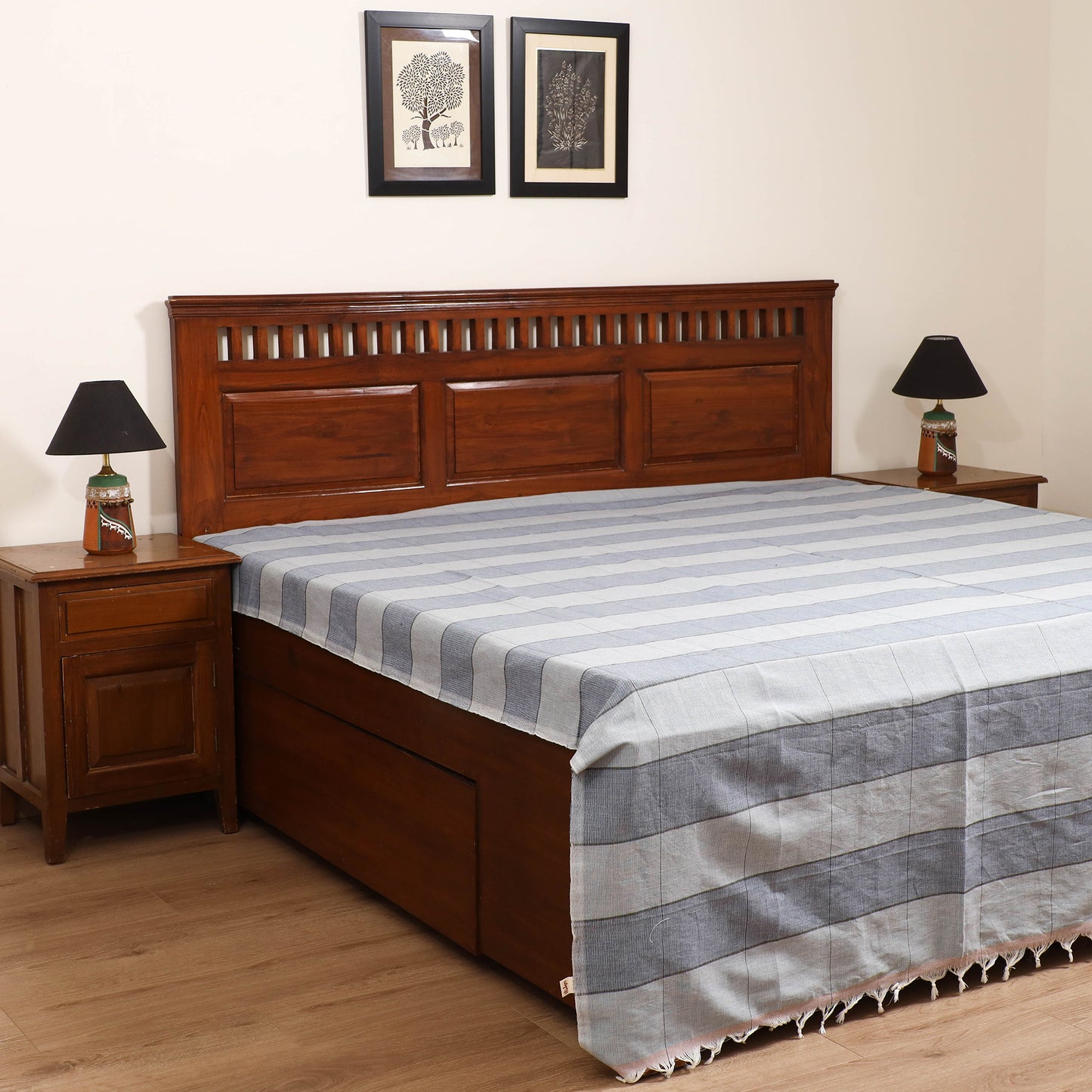 Handloom Cotton Double Bedsheet (108 x 90 in) 78