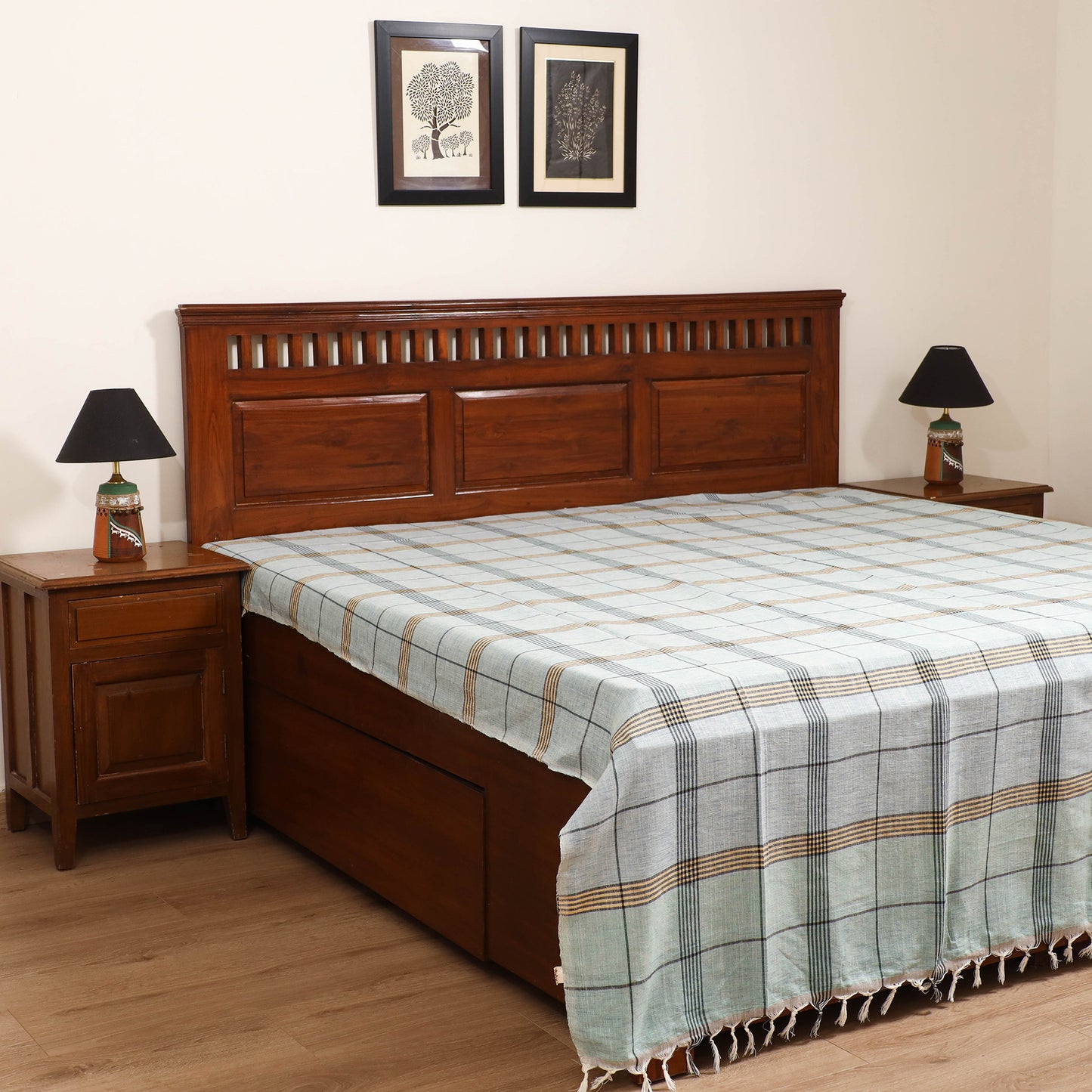 Handloom Cotton Double Bedsheet (108 x 90 in) 80