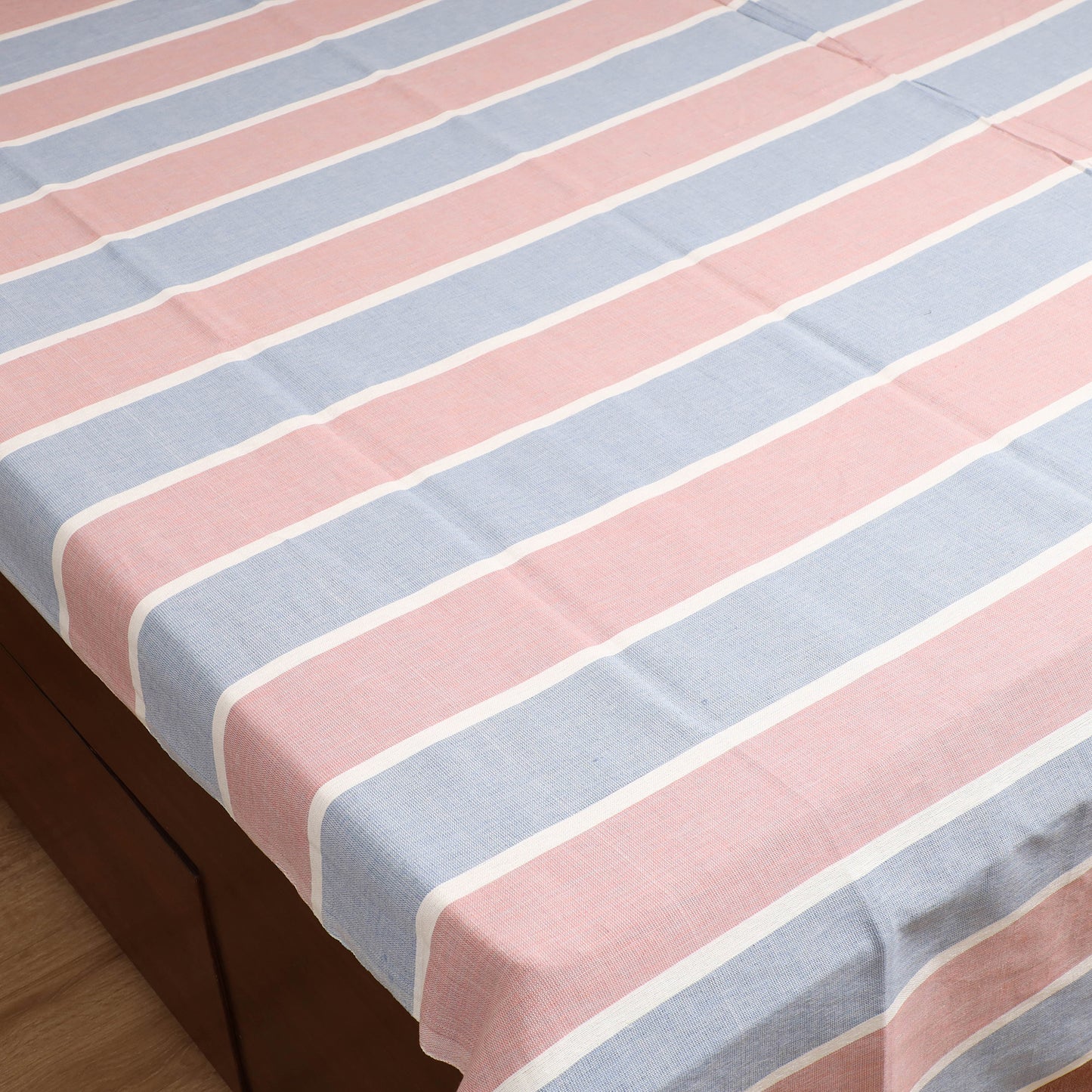 Handloom Cotton Double Bedsheet (108 x 90 in) 90