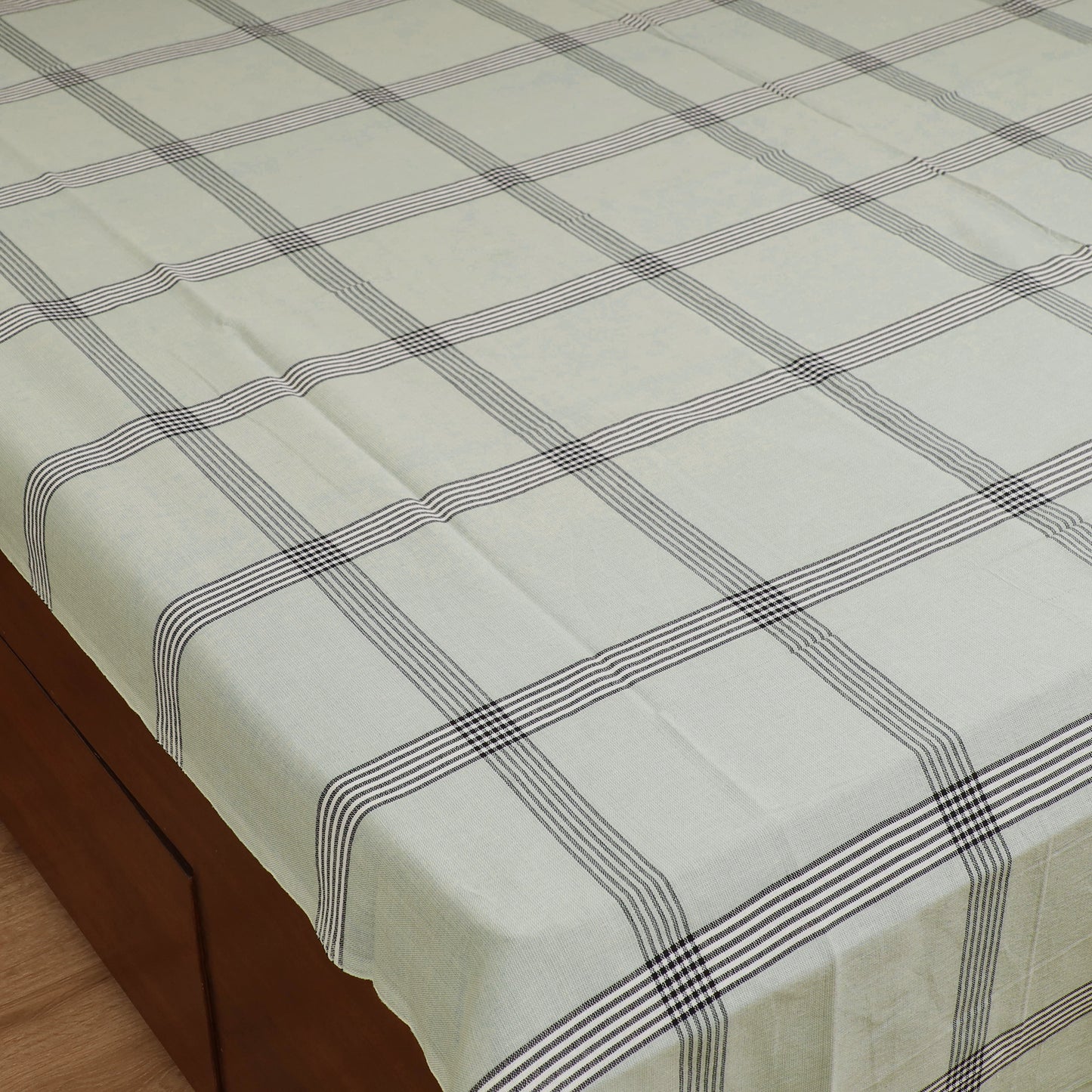 Handloom Cotton Double Bedsheet (108 x 90 in) 103