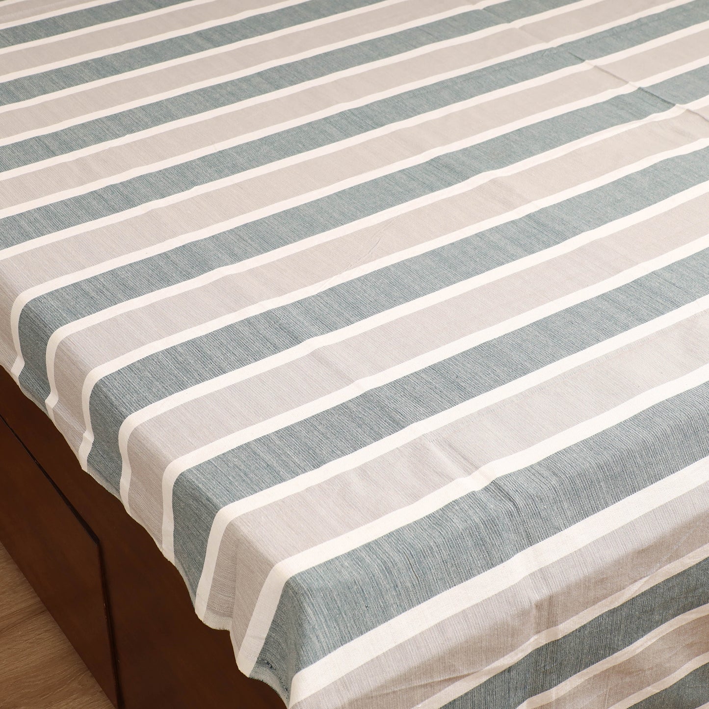 Handloom Cotton Double Bedsheet (108 x 90 in) 110