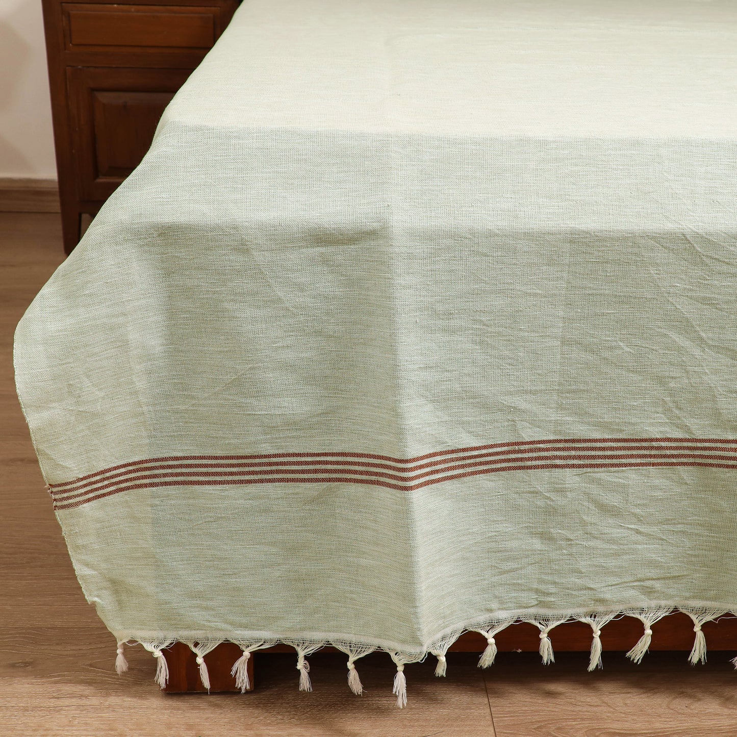 Handloom Cotton Double Bedsheet (108 x 90 in) 124