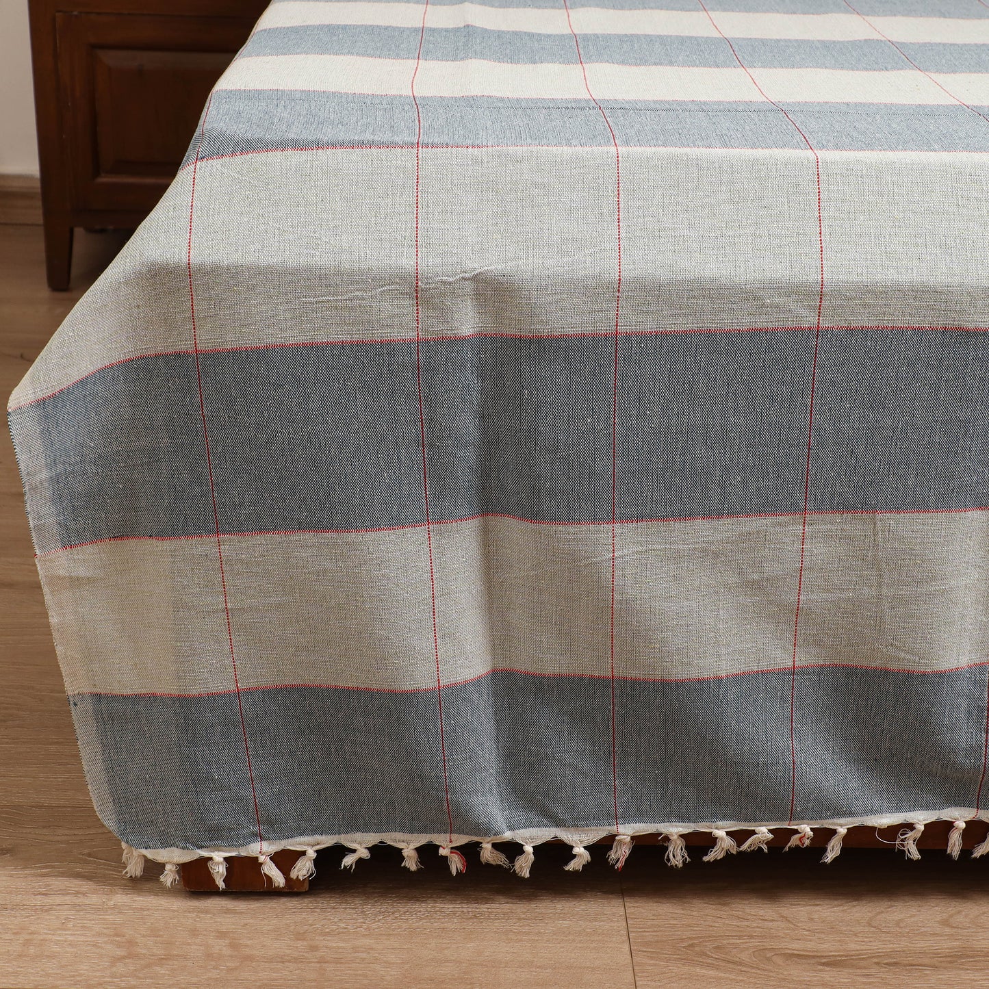 Handloom Cotton Double Bedsheet (108 x 90 in) 132