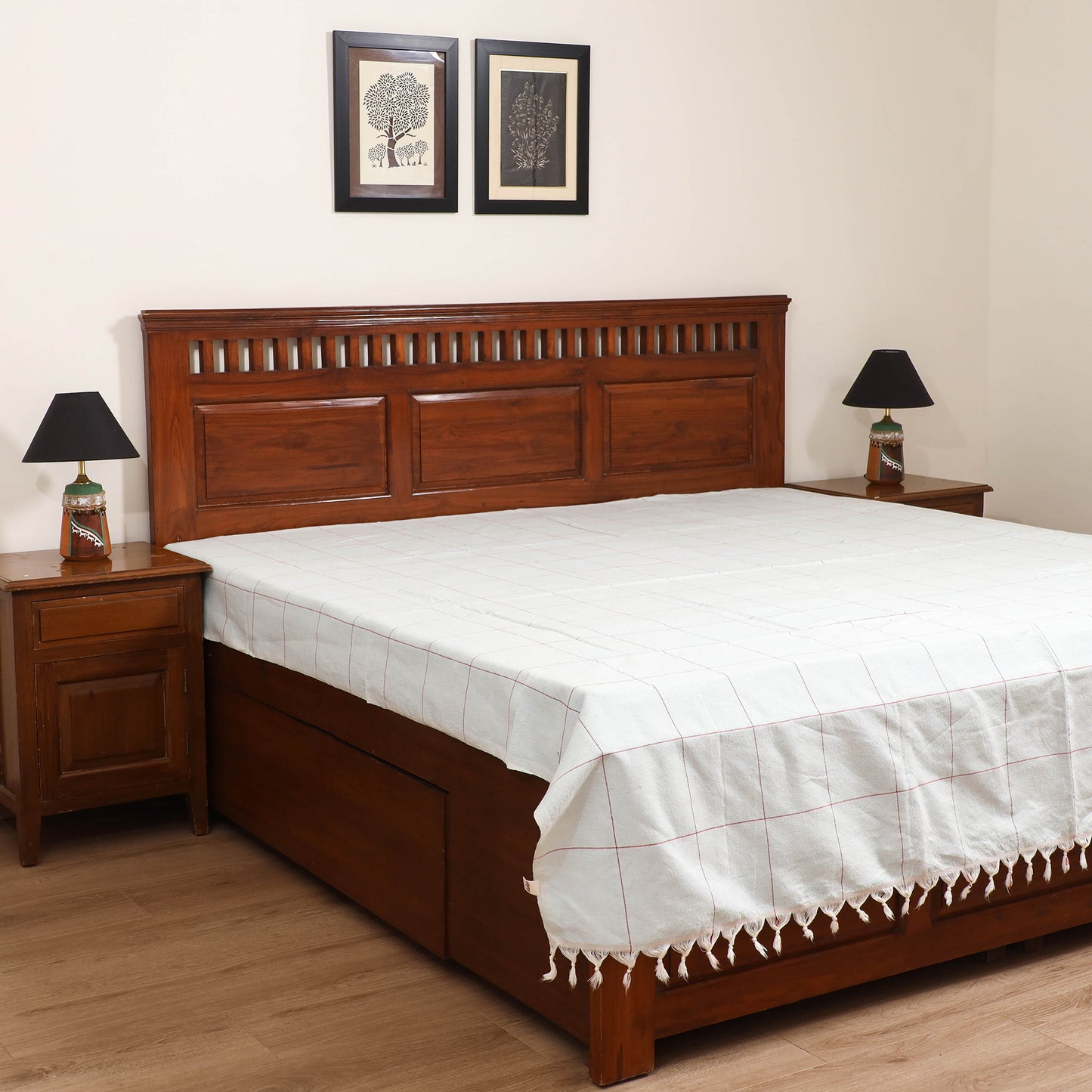 Handloom Cotton Double Bedsheet (90 x 90 in) 161