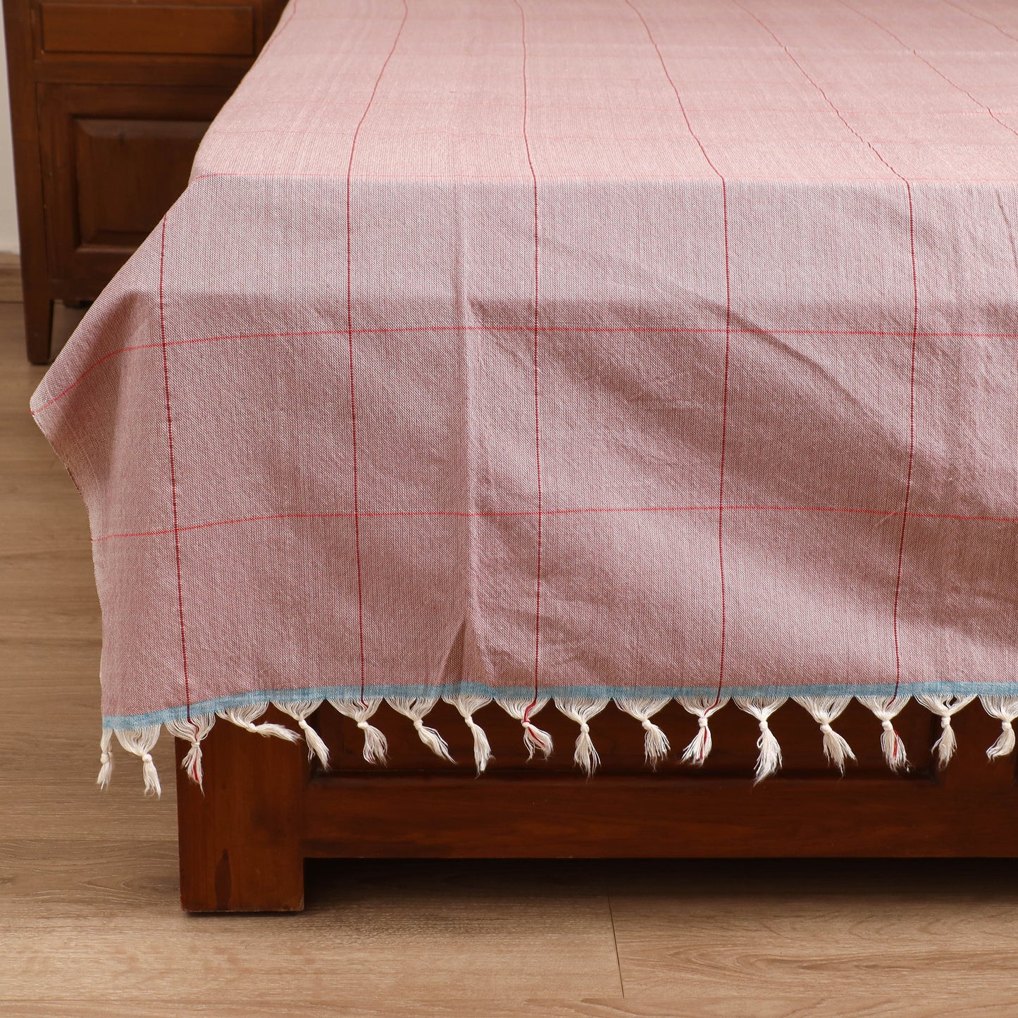 Handloom Cotton Double Bedsheet (90 x 90 in) 172