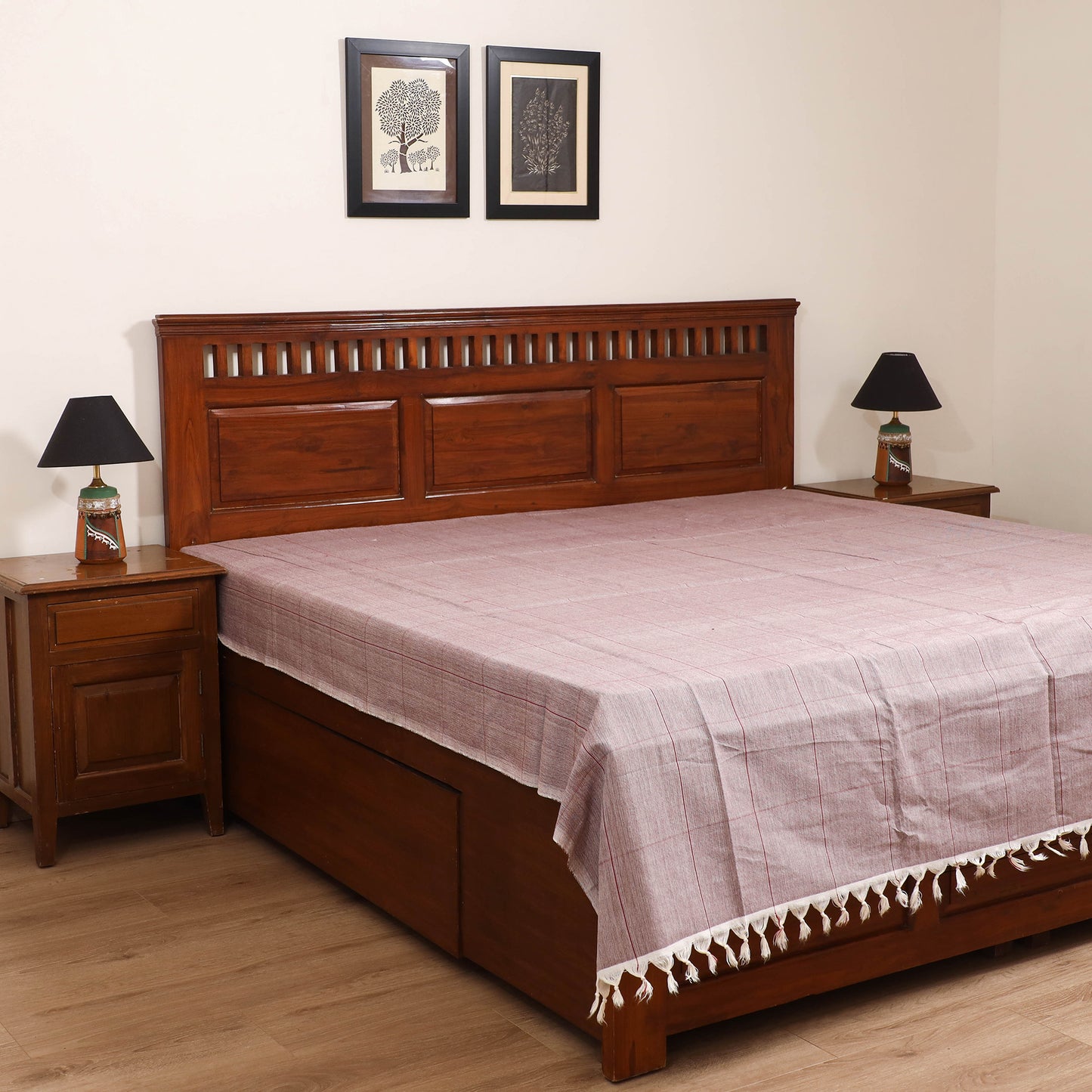 Handloom Cotton Double Bedsheet (90 x 90 in) 173