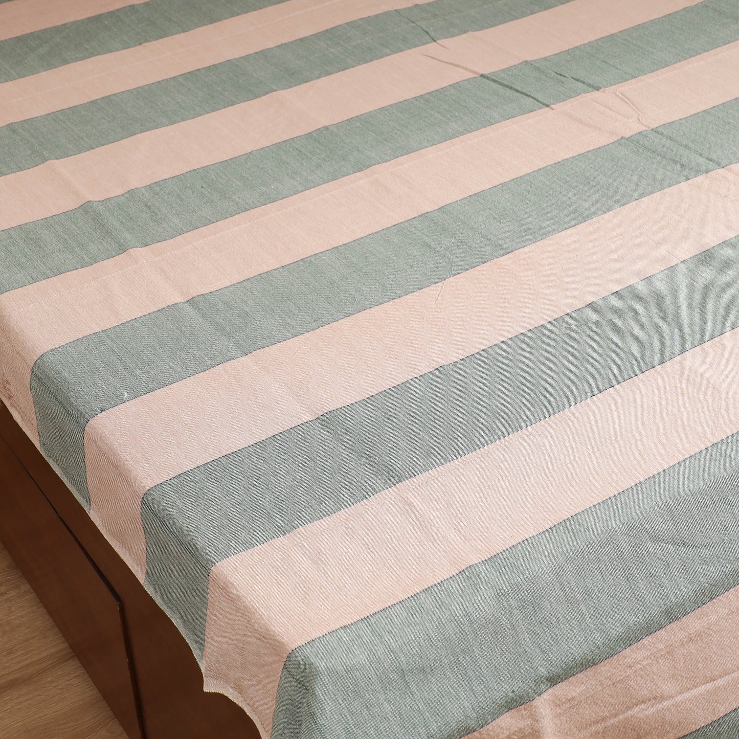 Handloom Cotton Double Bedsheet (90 x 90 in) 179