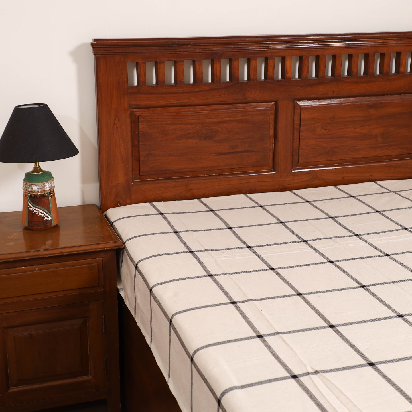 Handloom Cotton Single Bedsheet (90 x 60 in) 183