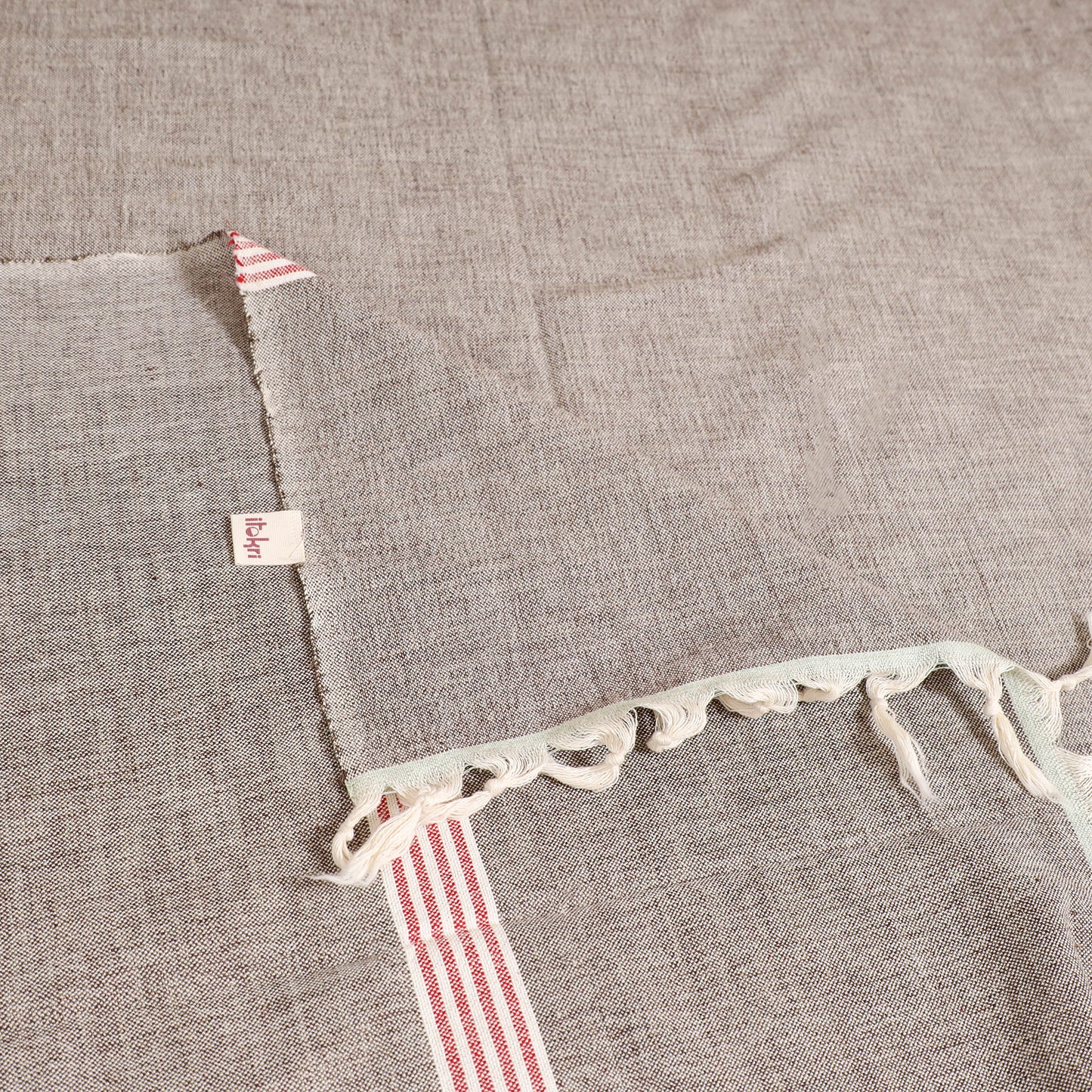 Handloom Cotton Single Bedsheet (90 x 60 in) 185