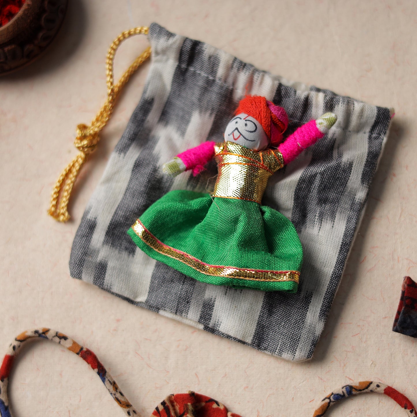 Buy Handcrafted Flower Fabart Rakhi 26 Online at iTokri.com