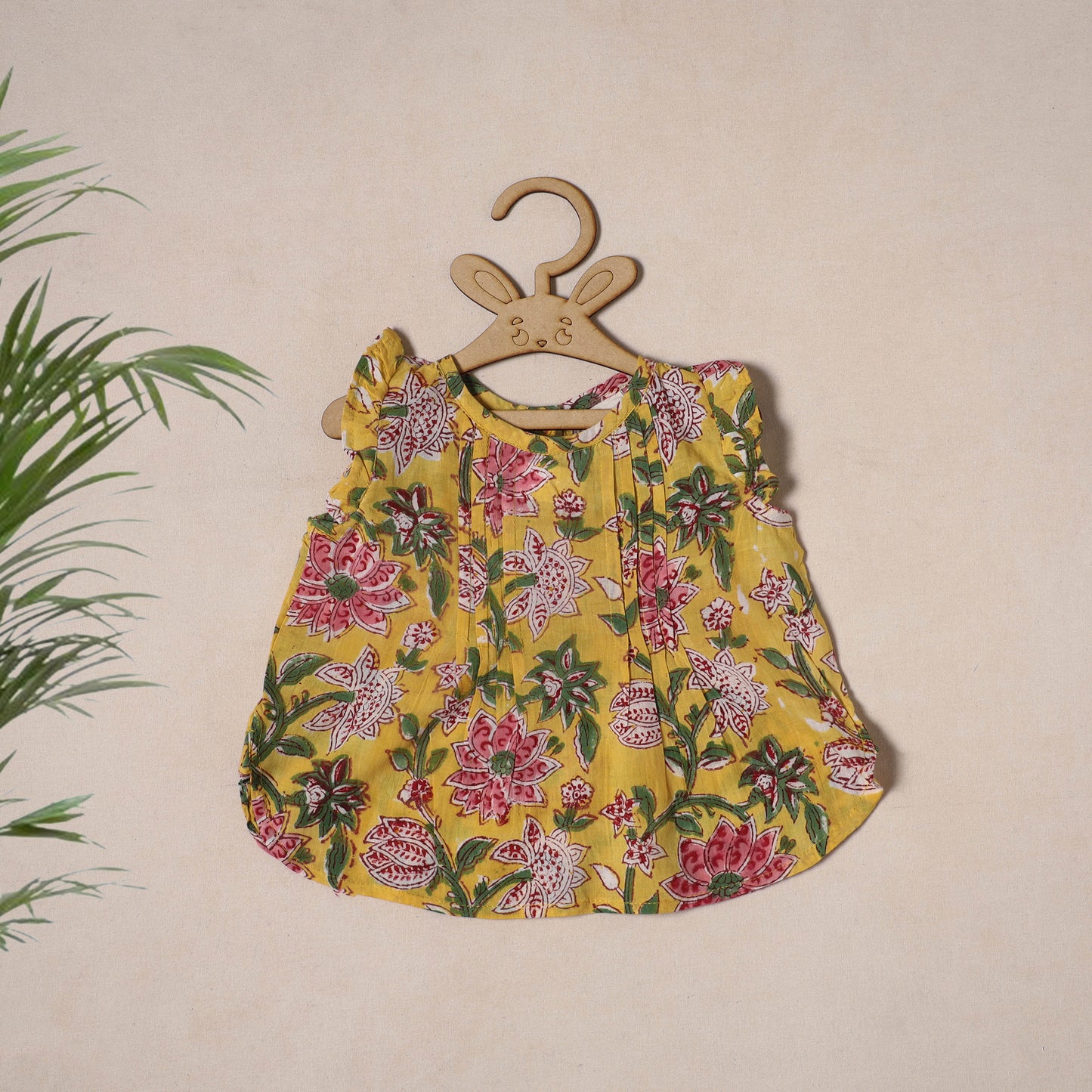 Pure Cotton Baby Girls Floral Print Top & Shorts (6-12 Months) 04