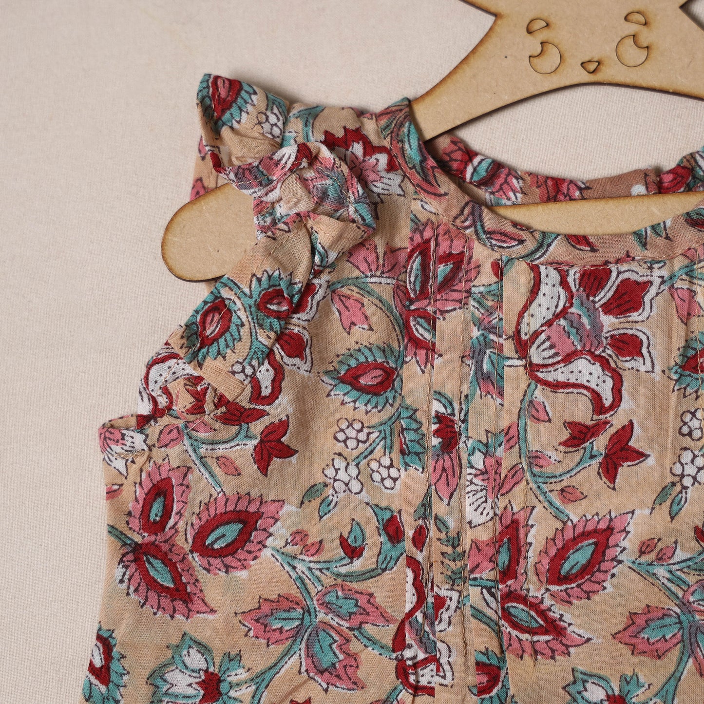 Pure Cotton Baby Girls Floral Print Top & Shorts (6-12 Months) 10