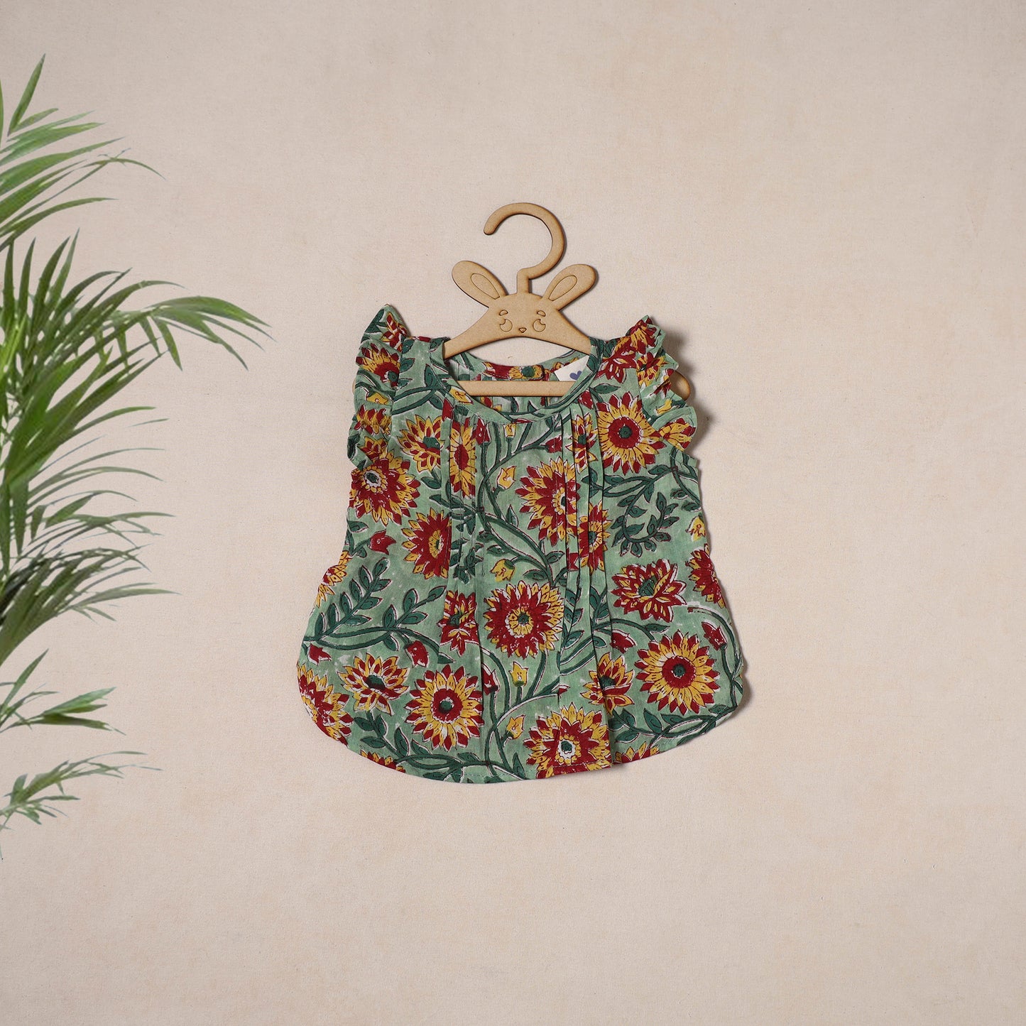Pure Cotton Baby Girls Floral Print Top & Shorts (6-12 Months) 22