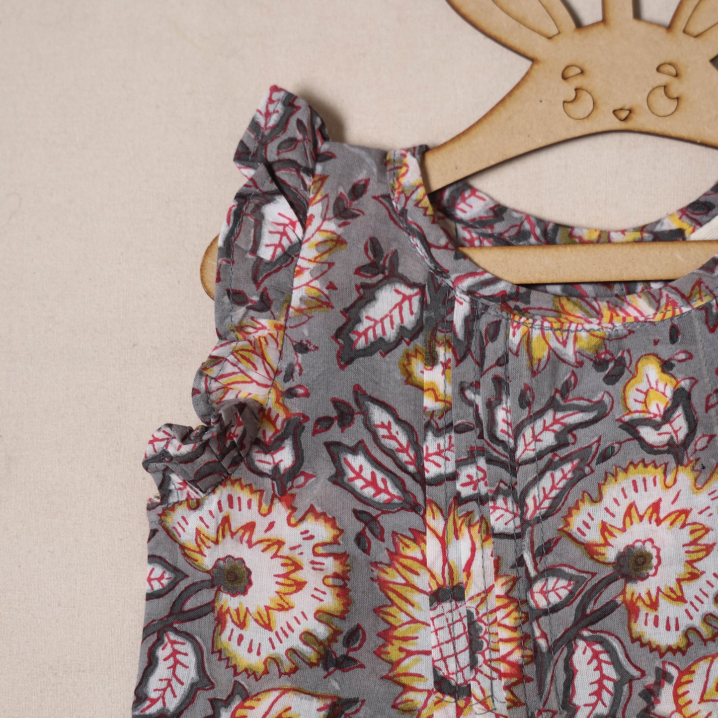 Pure Cotton Baby Girls Floral Print Top & Shorts (6-12 Months) 23