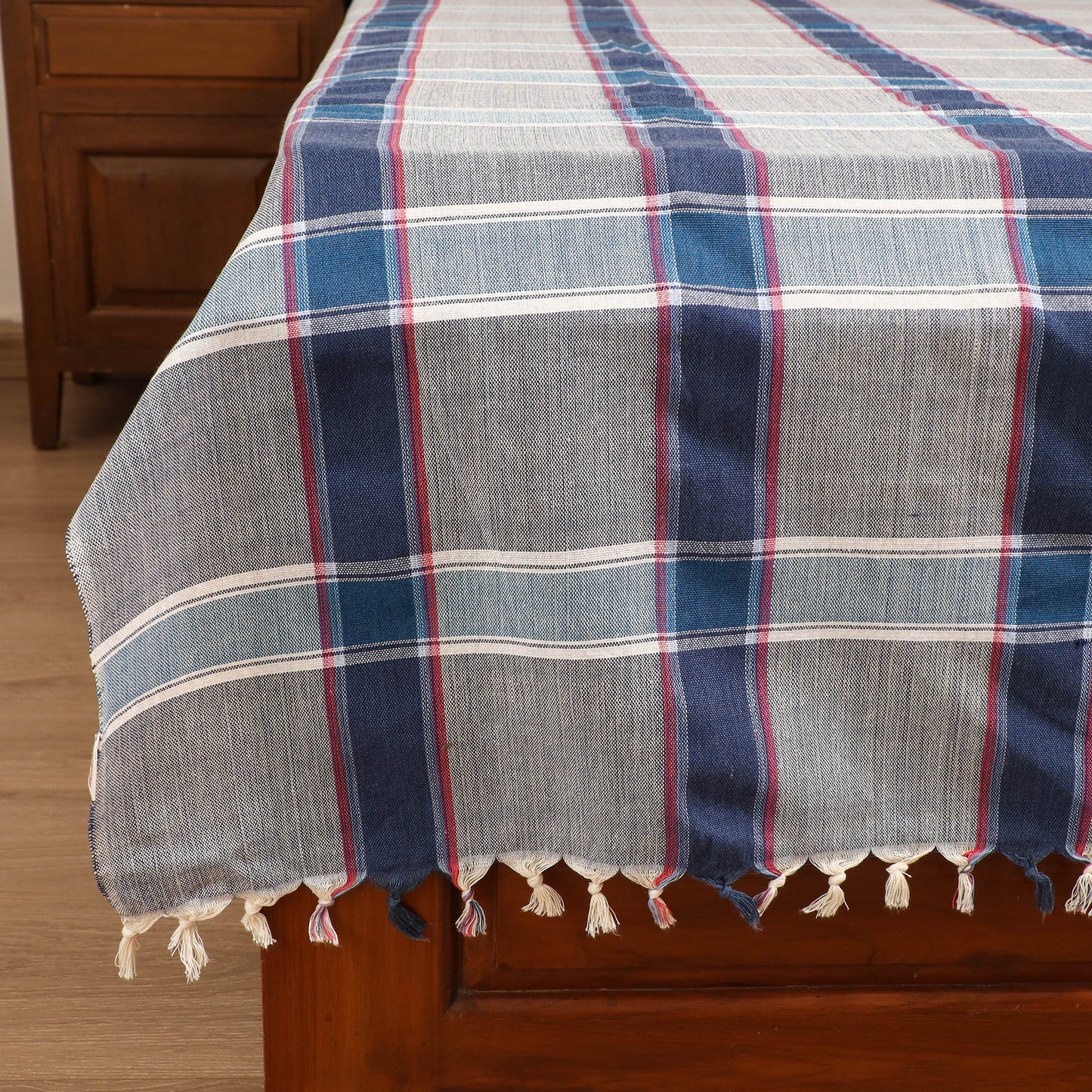 Handloom Cotton Single Bedsheet (90 x 60 in) 201