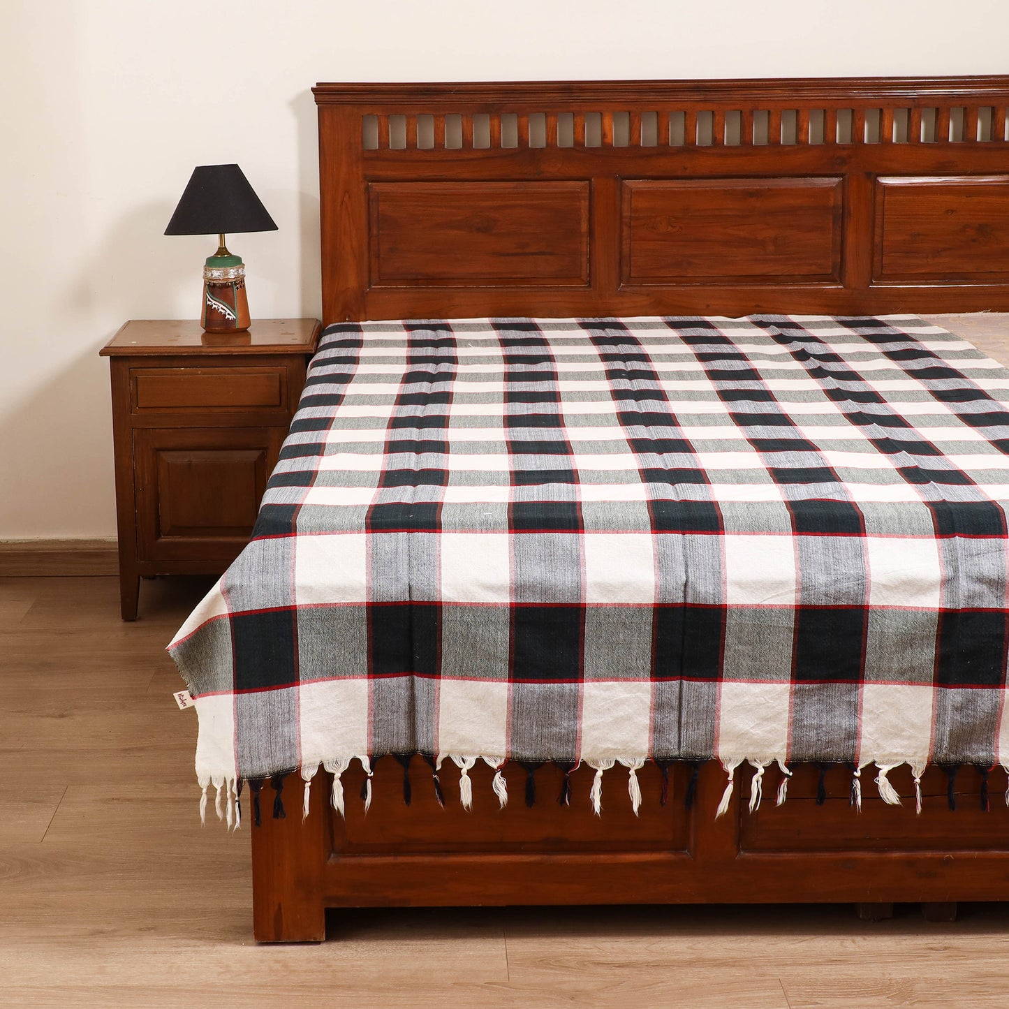 Handloom Cotton Single Bedsheet (90 x 60 in) 205