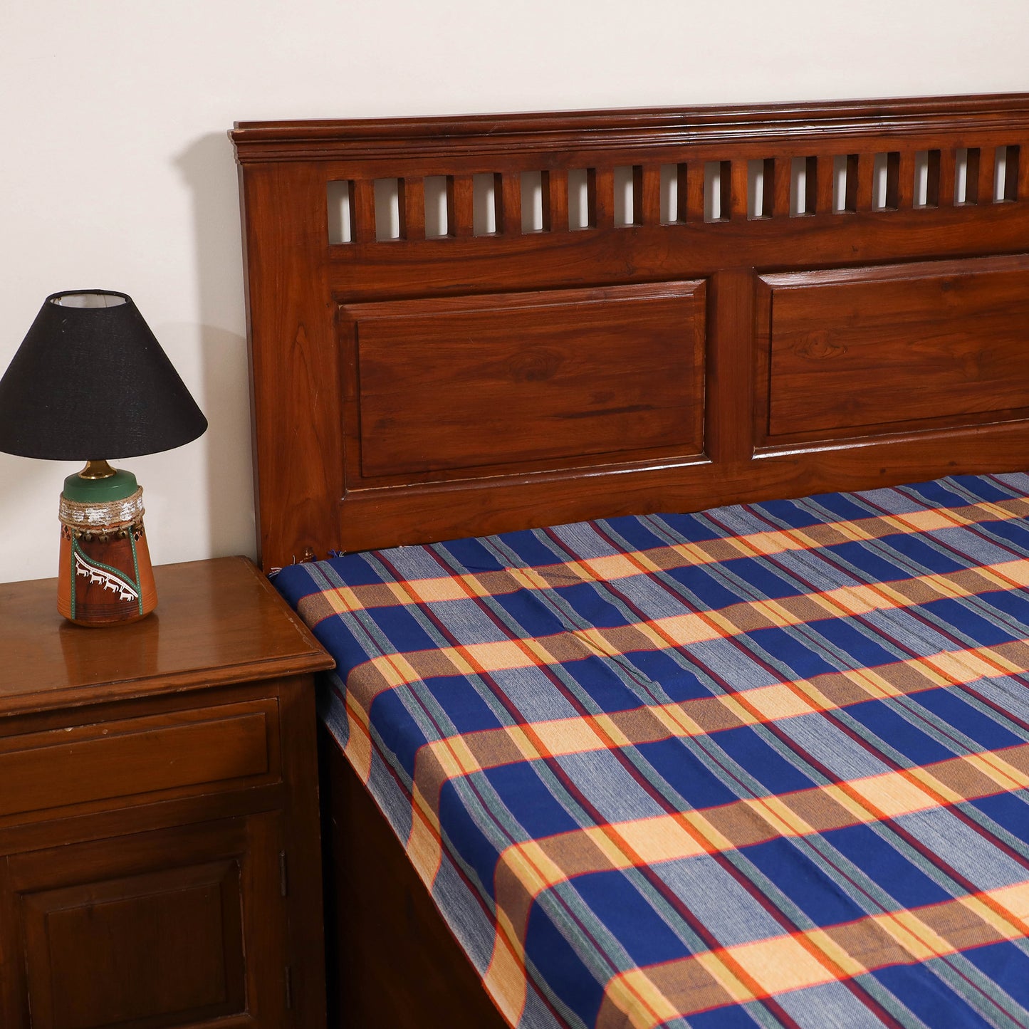 Handloom Cotton Single Bedsheet (90 x 60 in) 226