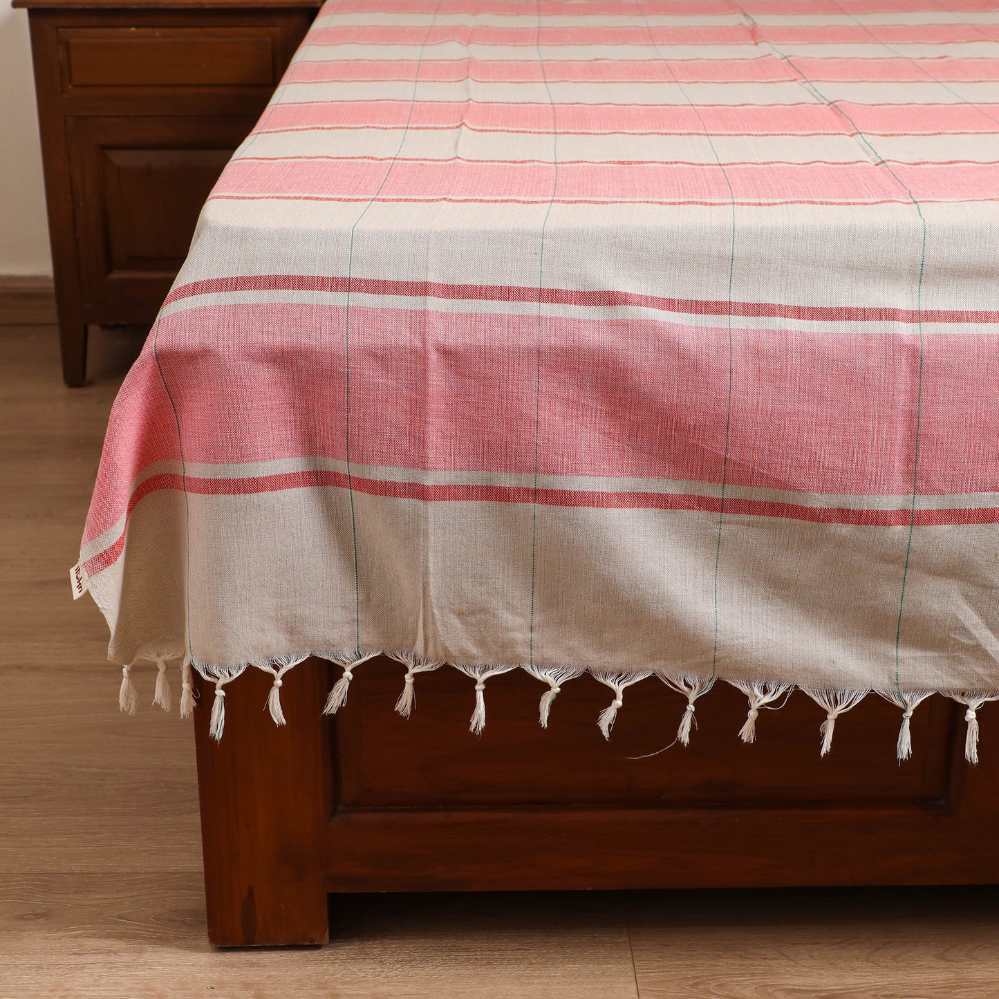 Handloom Cotton Single Bedsheet (90 x 60 in) 230