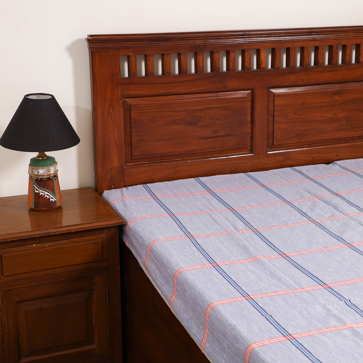 Handloom Cotton Single Bedsheet (90 x 60 in) 231