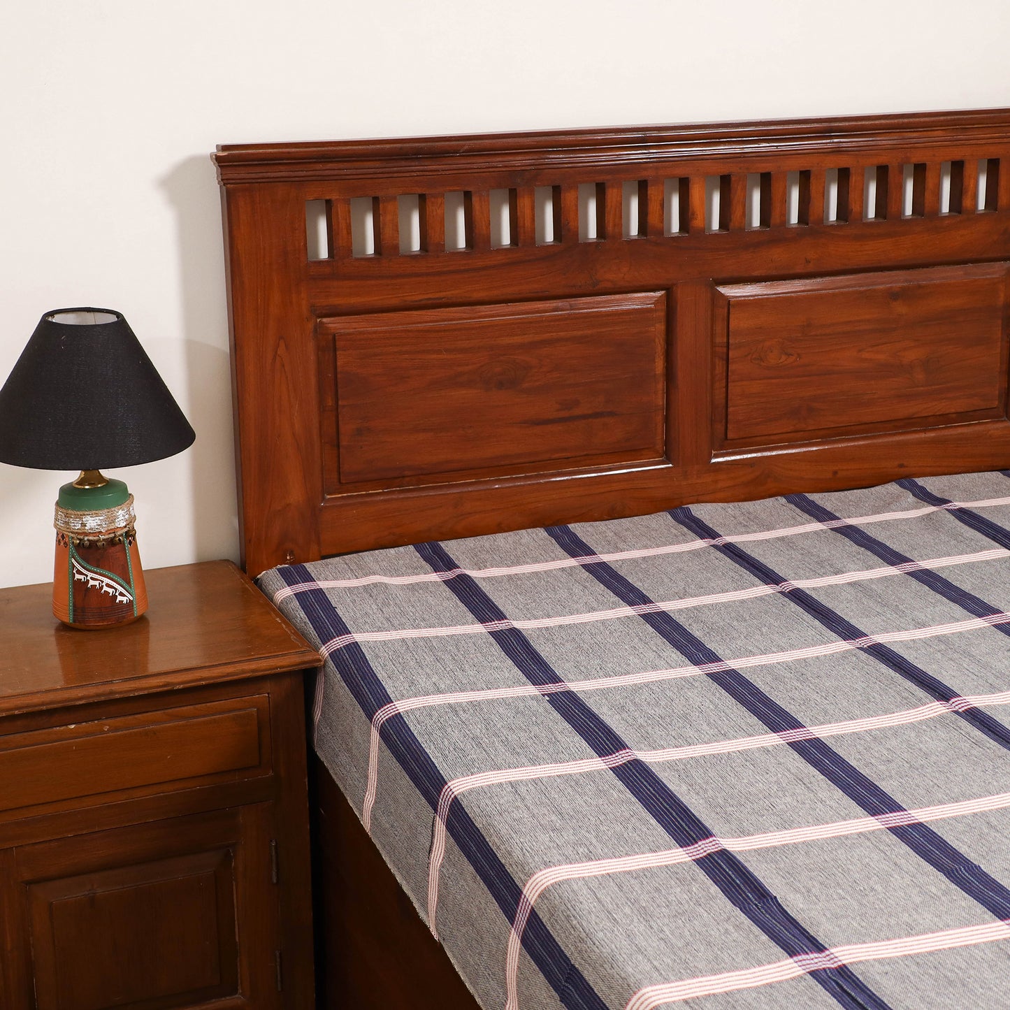 Handloom Cotton Single Bedsheet (90 x 60 in) 232