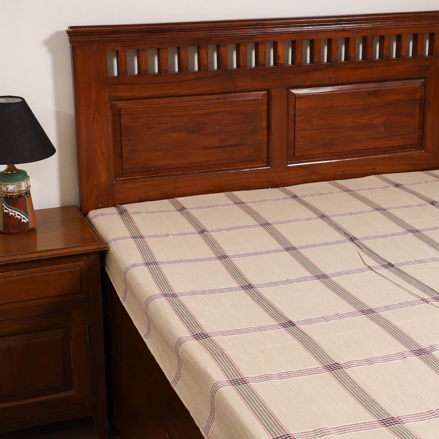 Handloom Cotton Single Bedsheet (90 x 60 in) 242