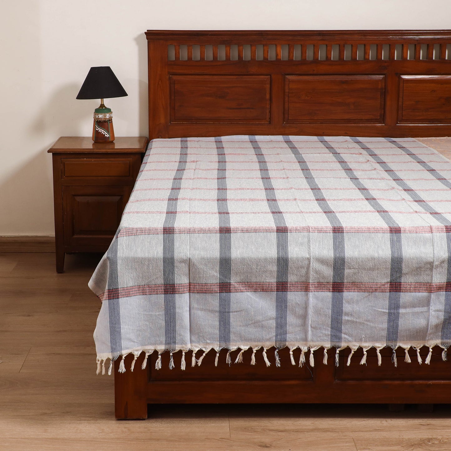Handloom Cotton Single Bedsheet (90 x 60 in) 251
