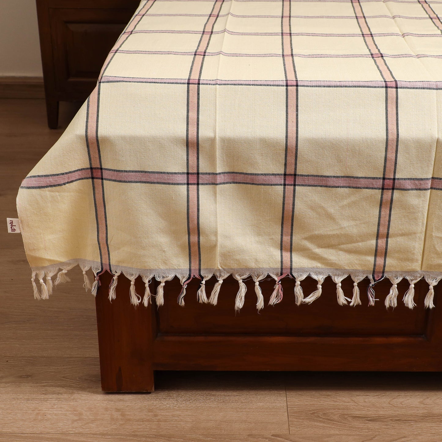 Handloom Cotton Single Bedsheet (90 x 60 in) 252