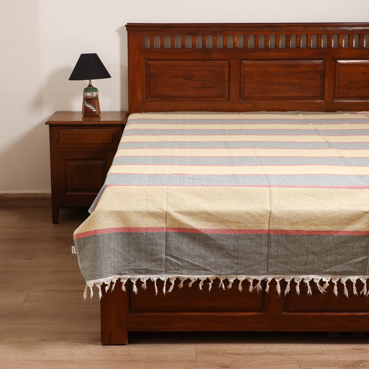 Handloom Cotton Single Bedsheet (90 x 60 in) 253