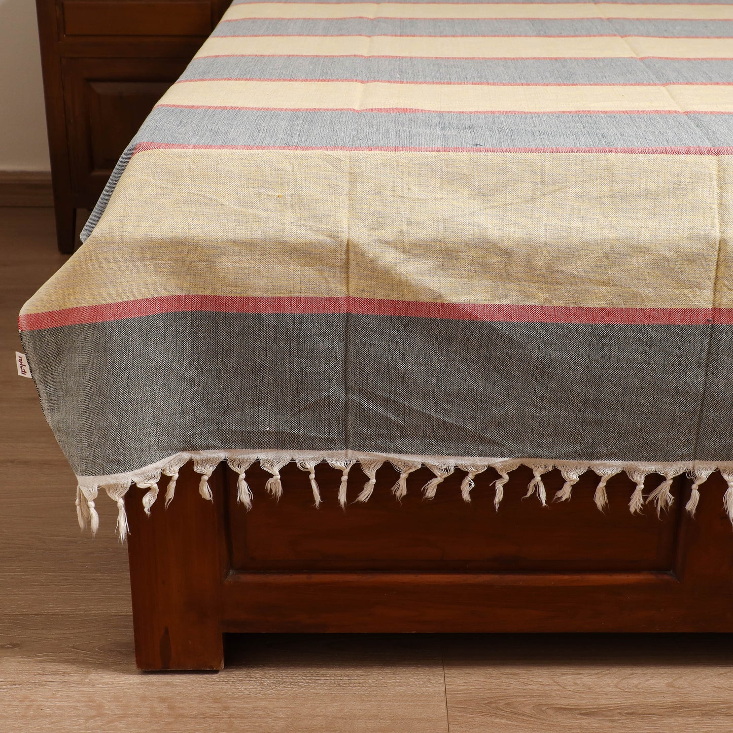 Handloom Cotton Single Bedsheet (90 x 60 in) 253