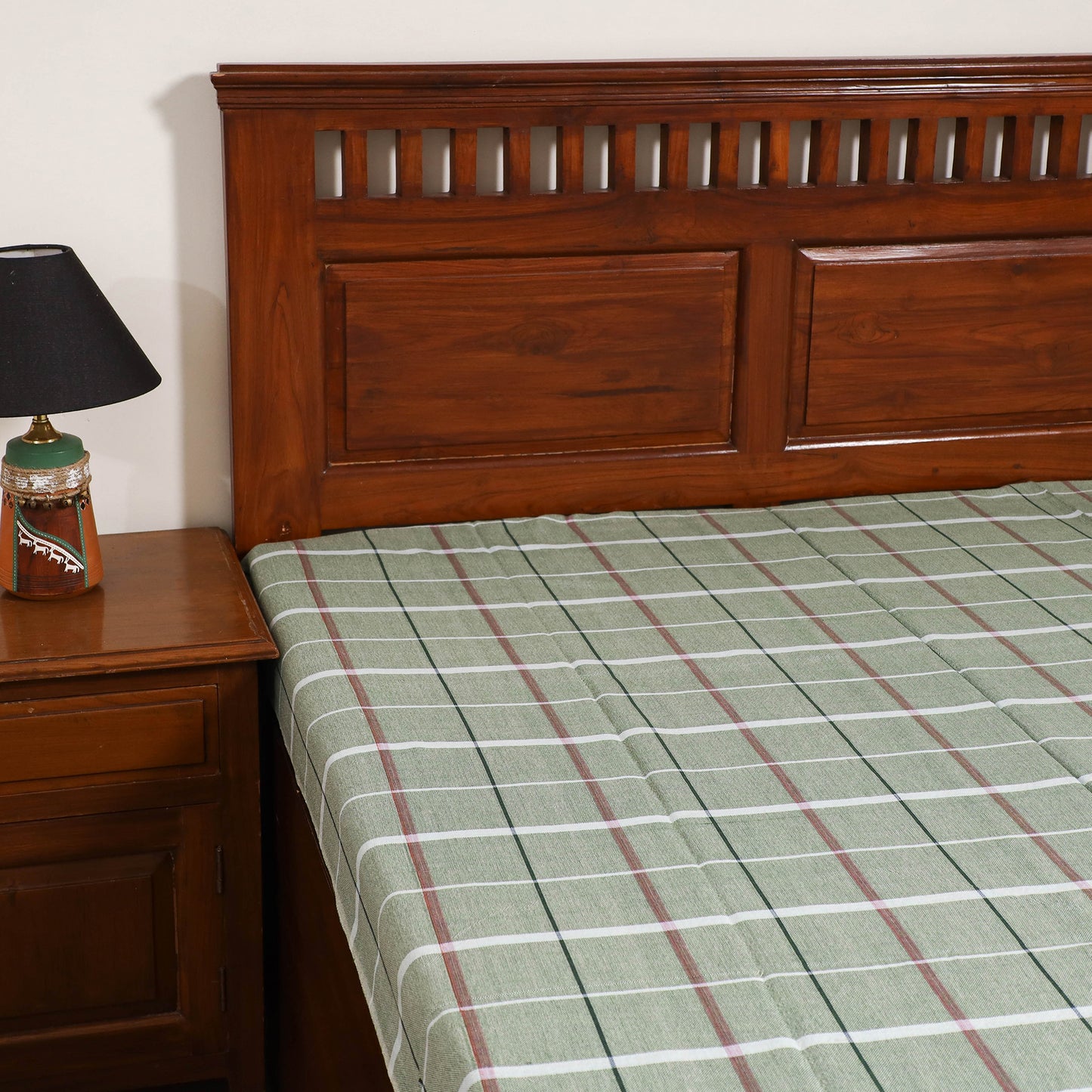 Handloom Cotton Single Bedsheet (90 x 60 in) 256