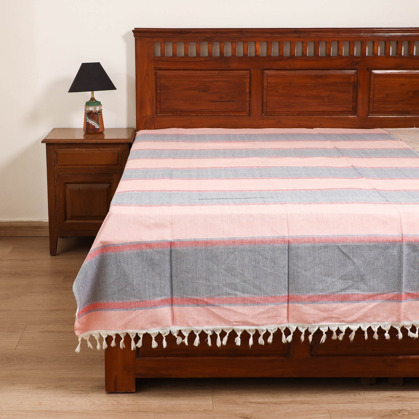 Handloom Cotton Single Bedsheet (90 x 60 in) 275