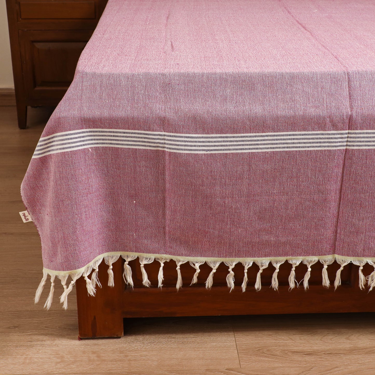 Handloom Cotton Single Bedsheet (90 x 60 in) 304