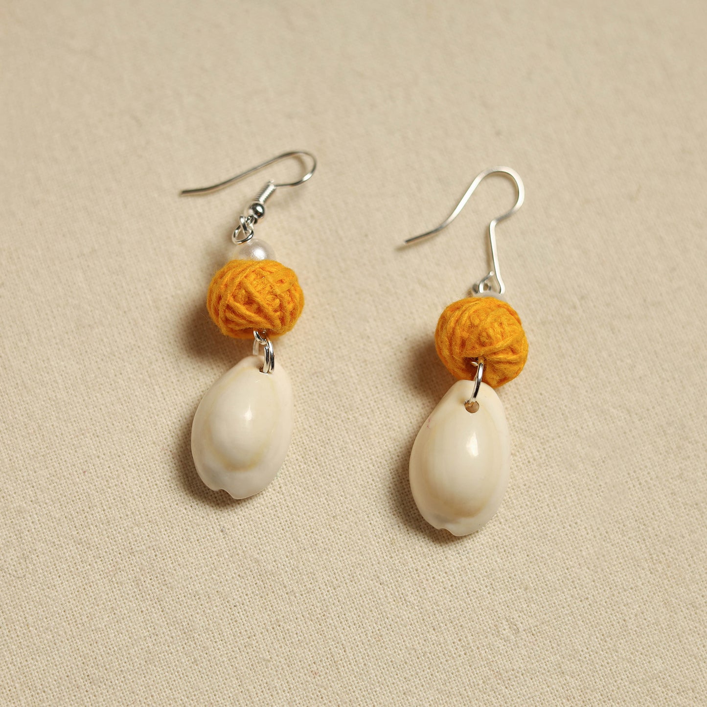 Handcrafted Thread Beads Shell Work Necklace Set 07