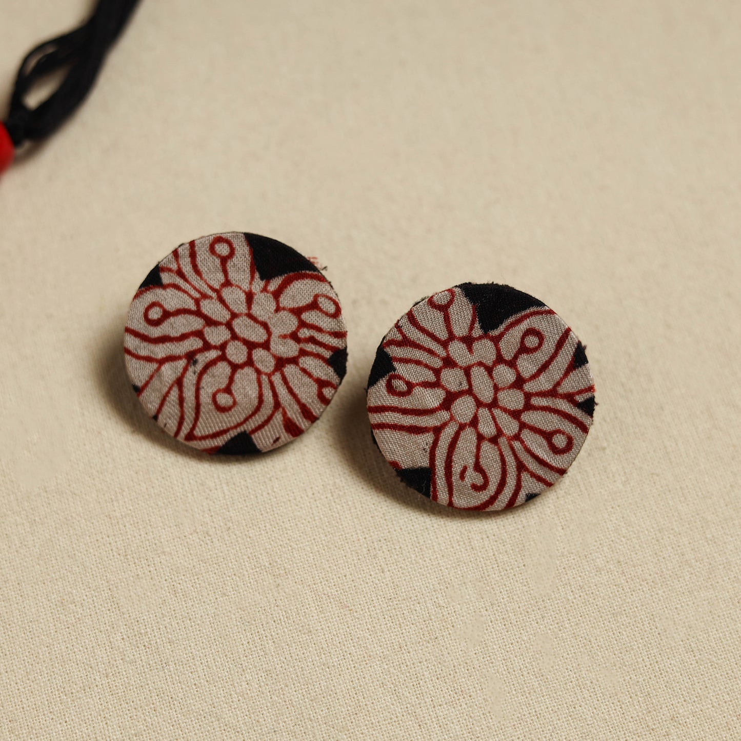 Handcrafted Wooden Beads Fabart Necklace Set 32
