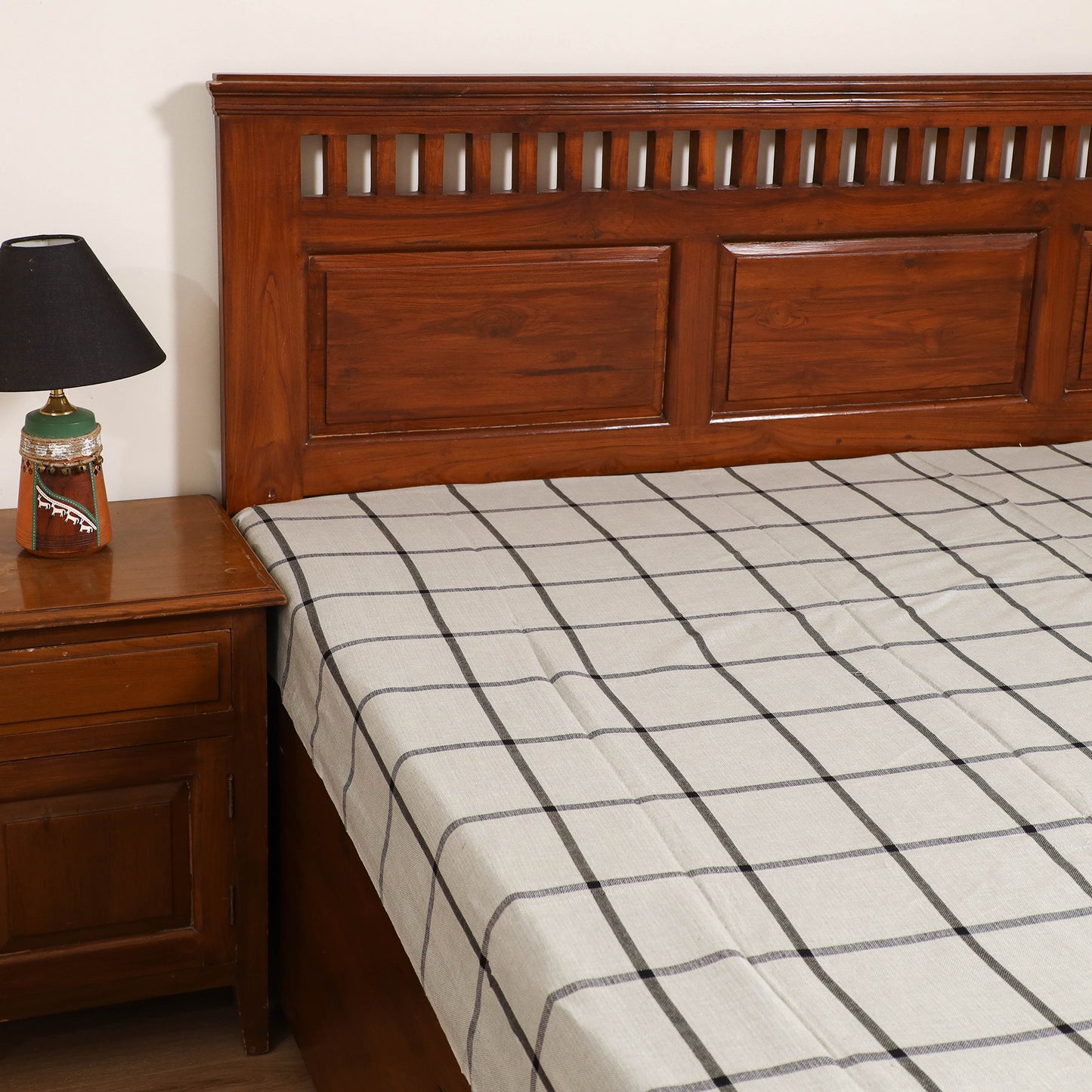 Handloom Cotton Single Bedsheet (90 x 60 in) 322