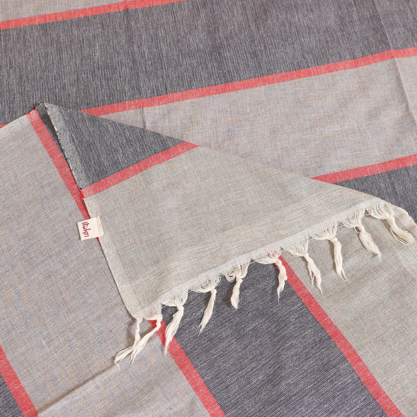 Handloom Cotton Single Bedsheet (90 x 60 in) 324
