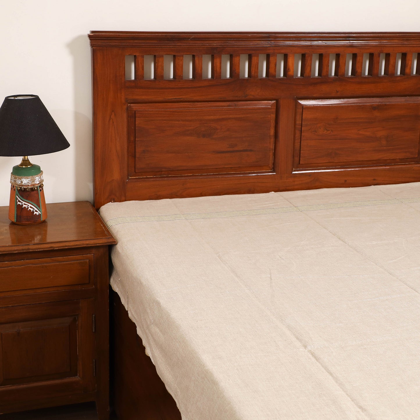 Handloom Cotton Single Bedsheet (90 x 60 in) 327